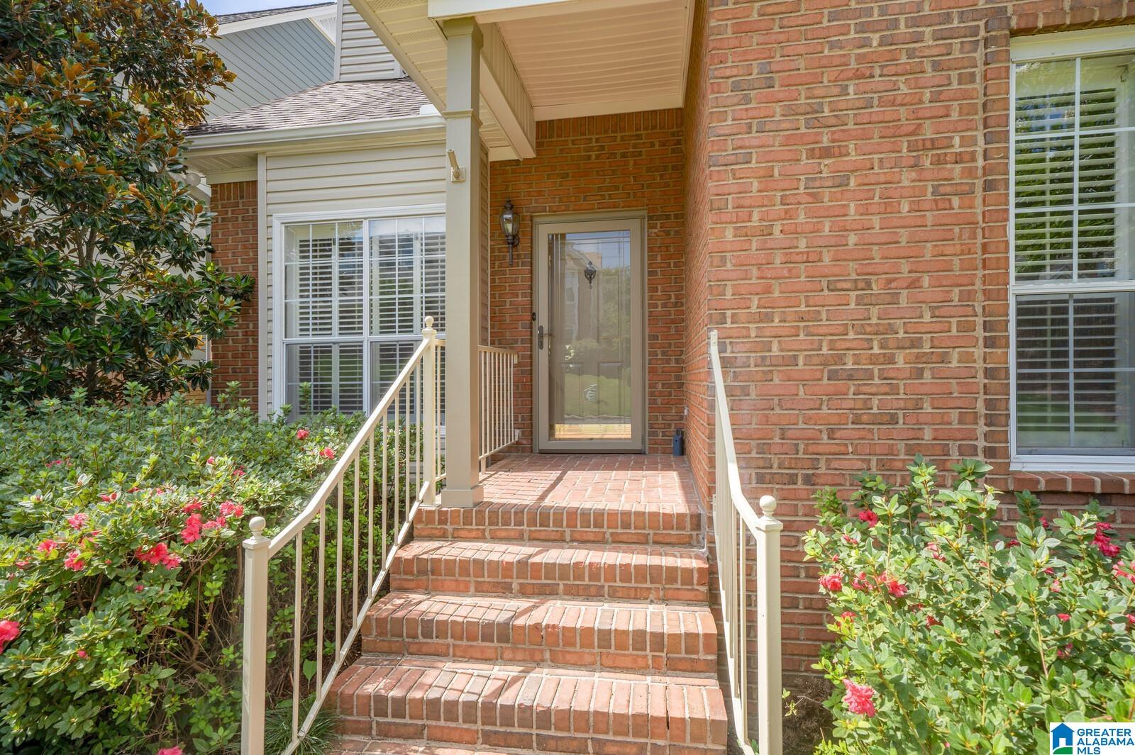 3121 CANTERBURY PLACE