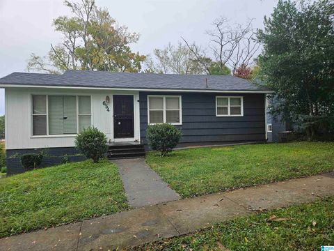 654 MAPLE STREET FAIRFIELD AL 35064