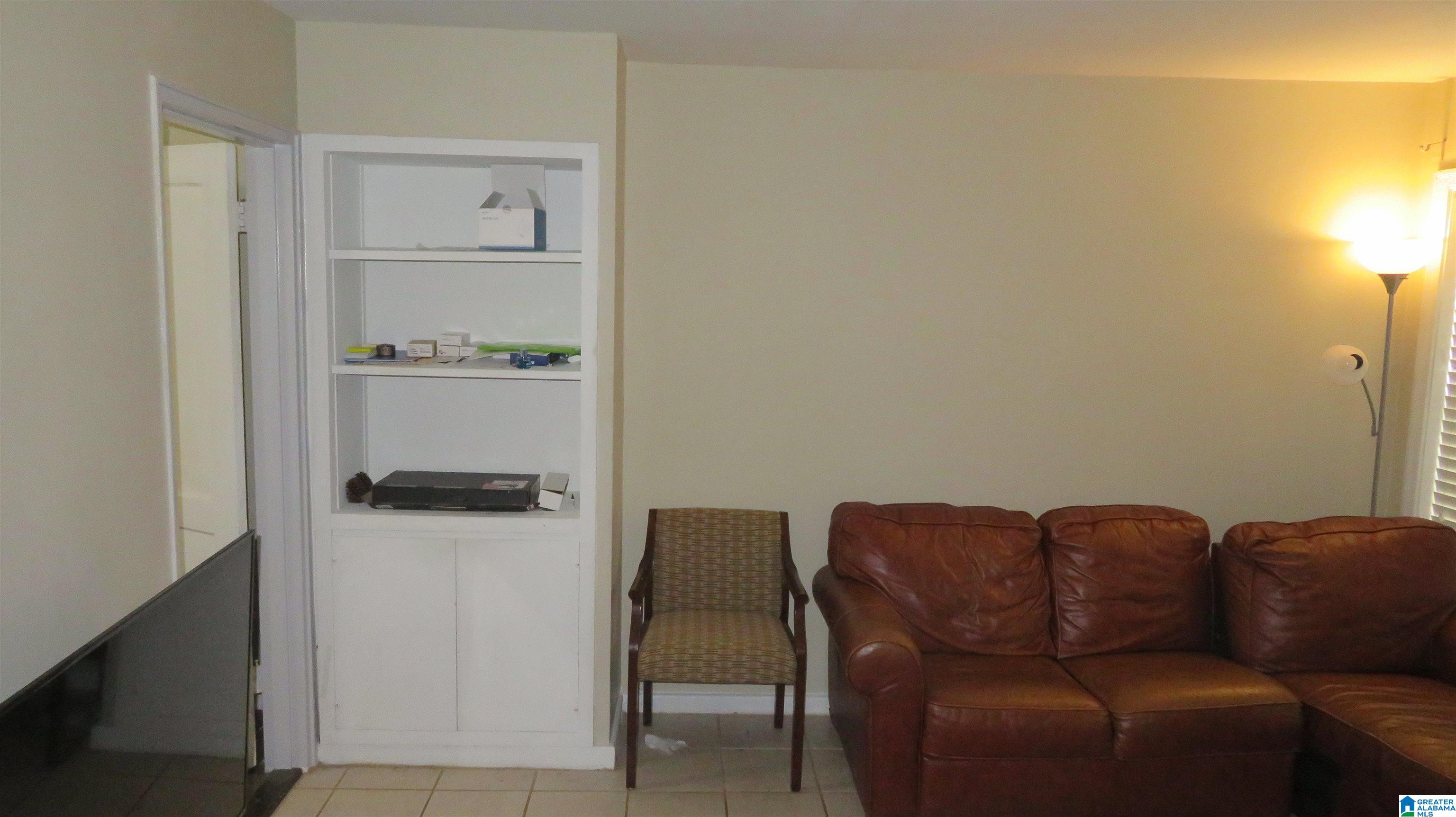 1731 VALLEY AVENUE G