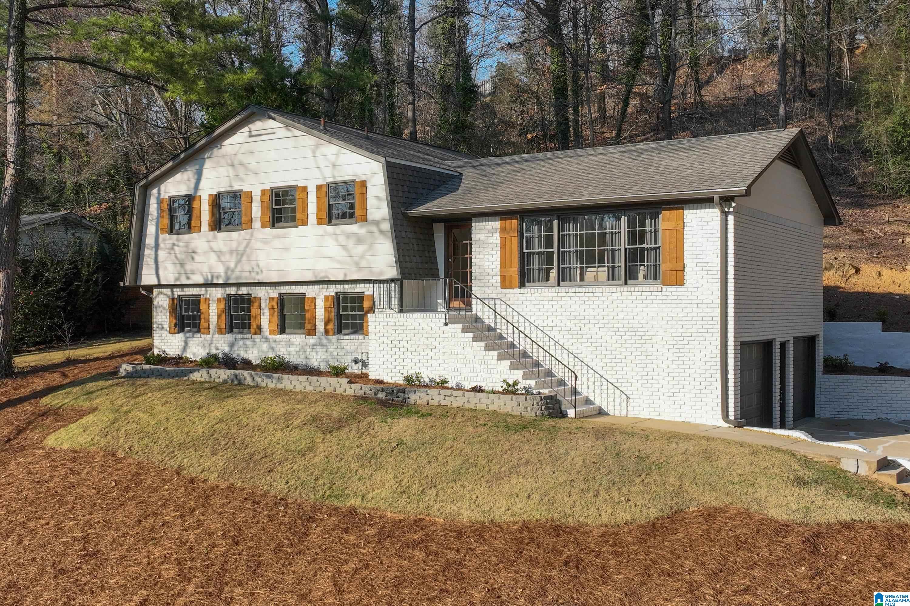 1528 BLIND BROOK LANE