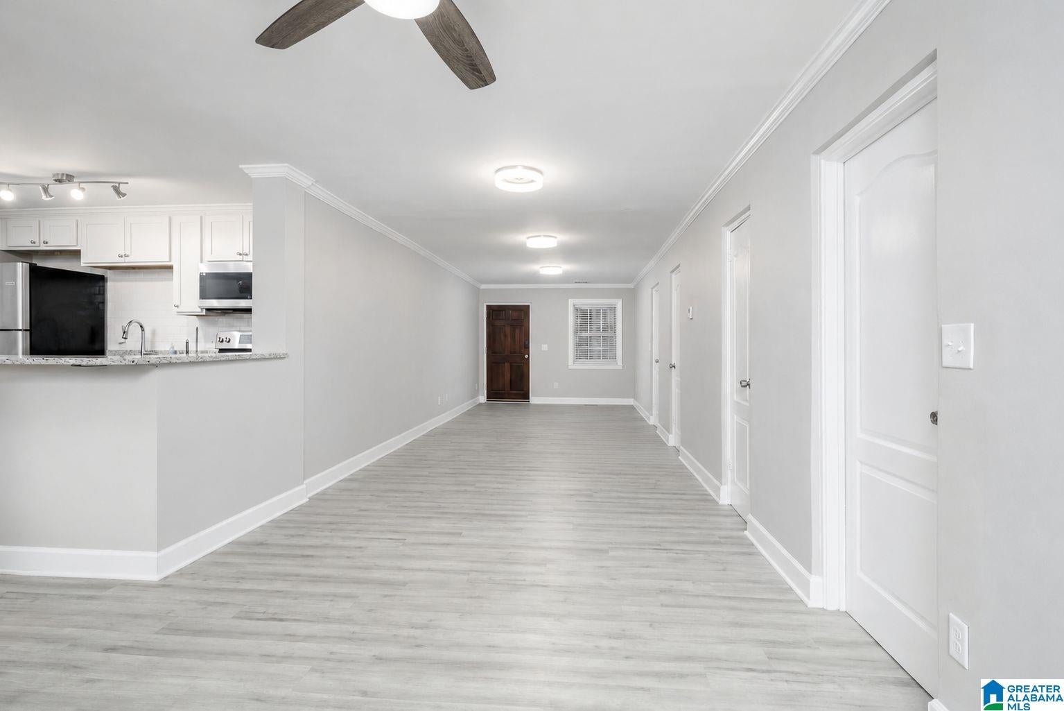 1402 9TH STREET 25