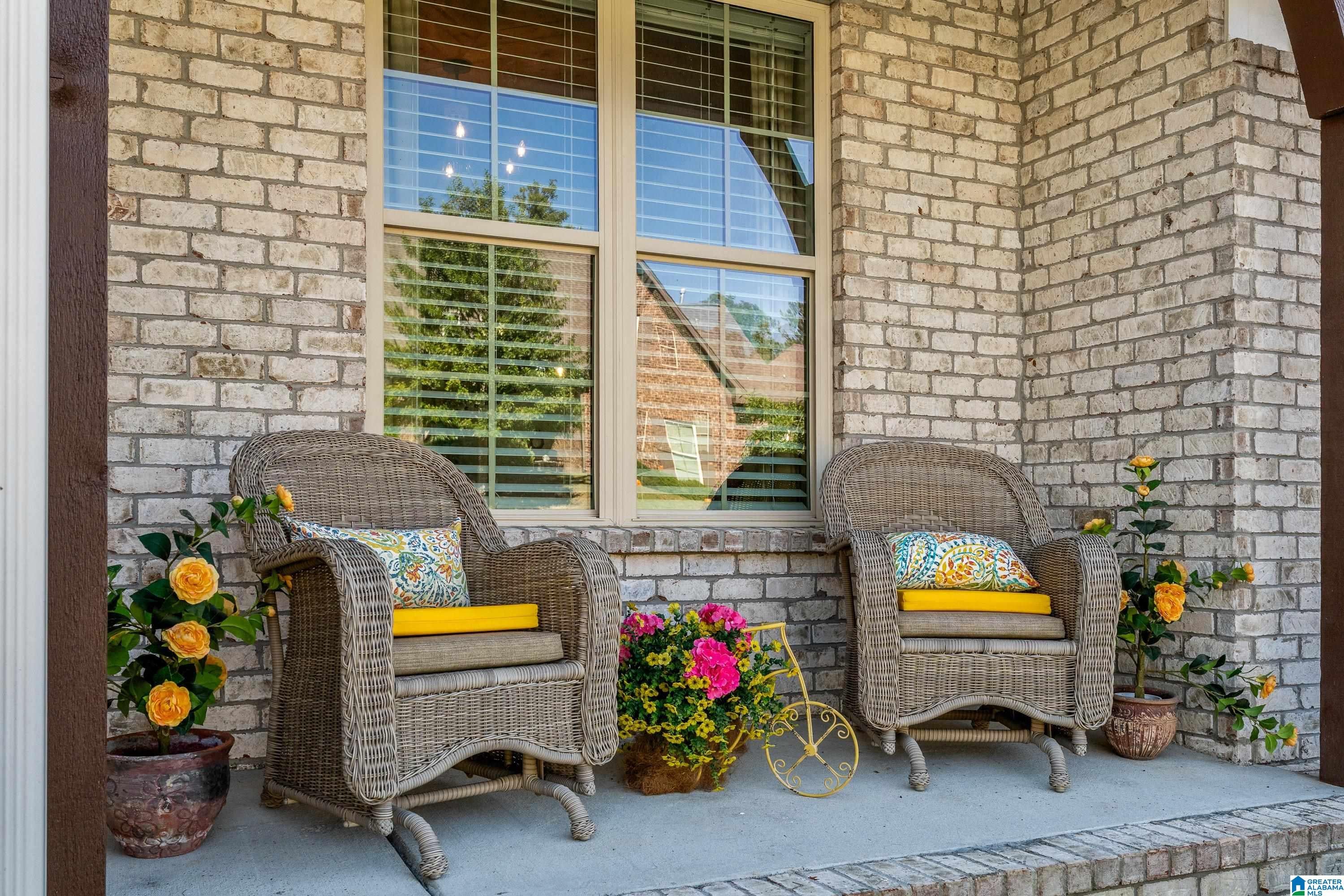 320 BIRKDALE COVE