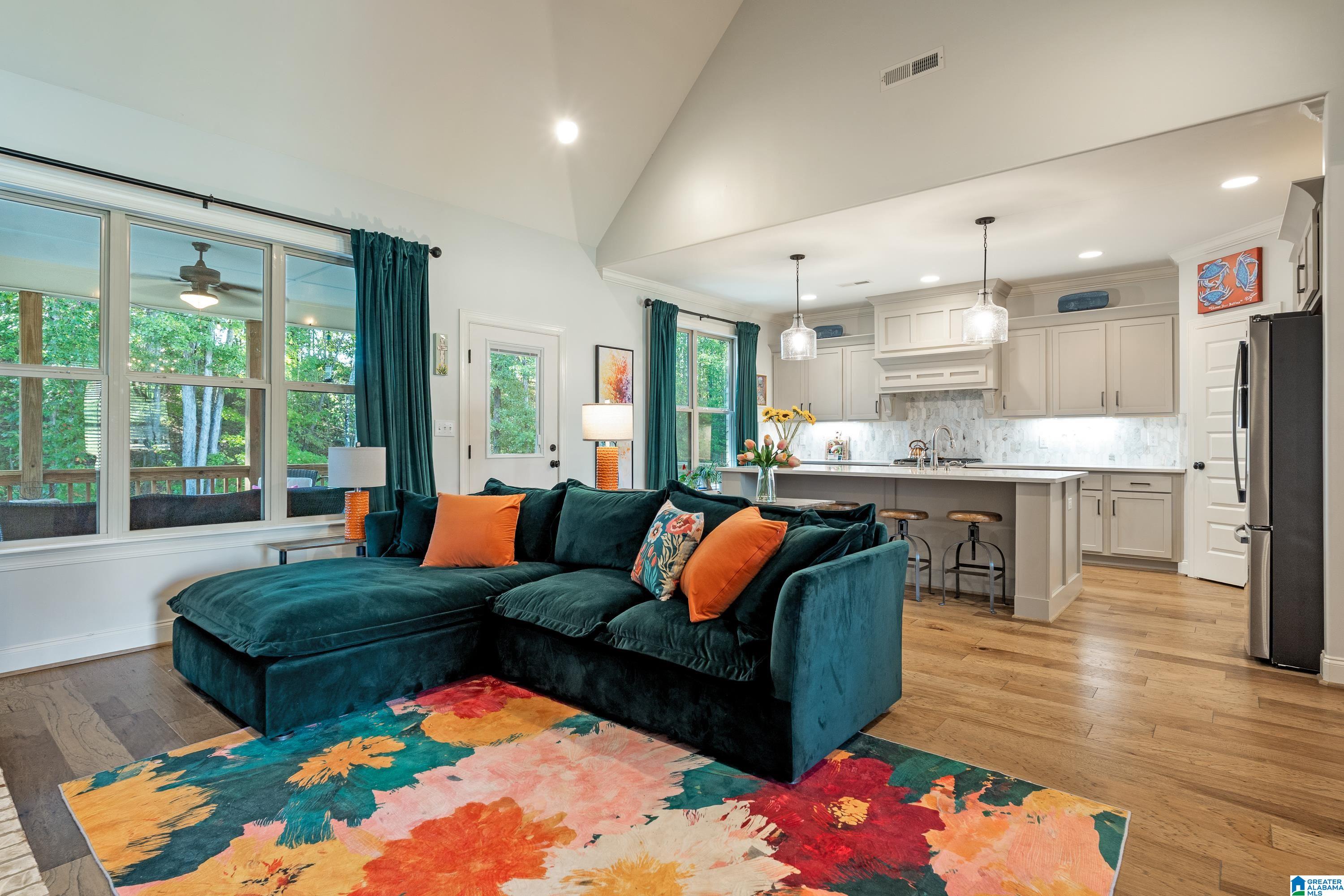 320 BIRKDALE COVE