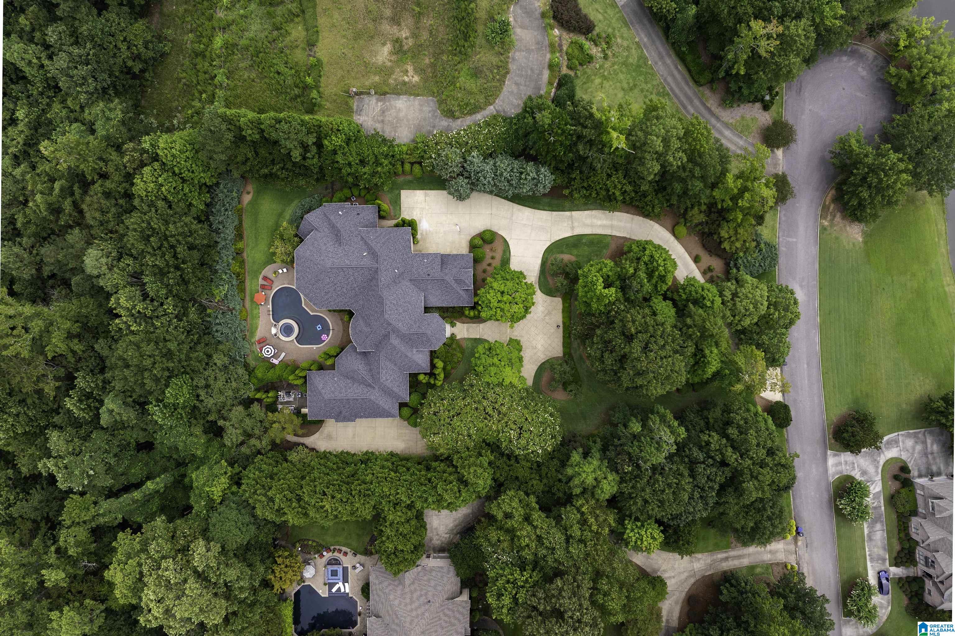 987 GARLAND COVE
