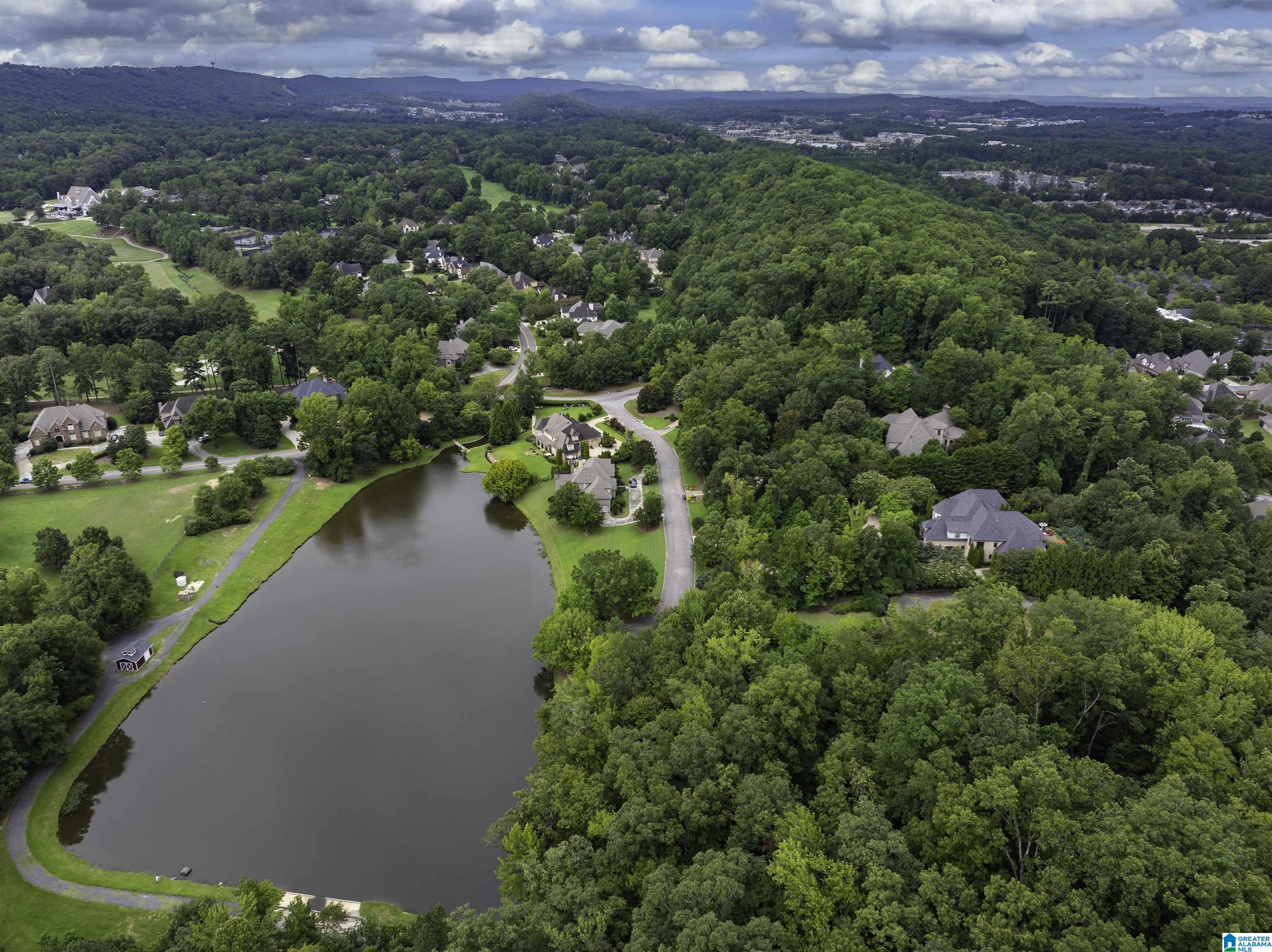 987 GARLAND COVE
