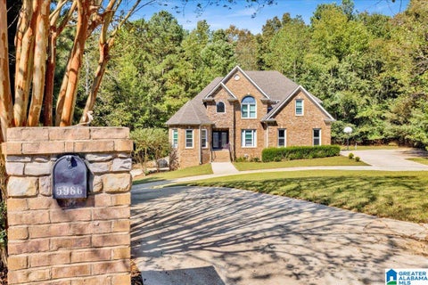 Photo of 5986 Valley Way, TRUSSVILLE, AL 35173 (MLS # 21432176)
