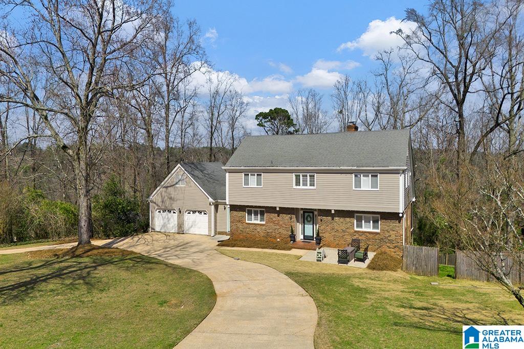 949 MOUNTAIN OAKS DRIVE