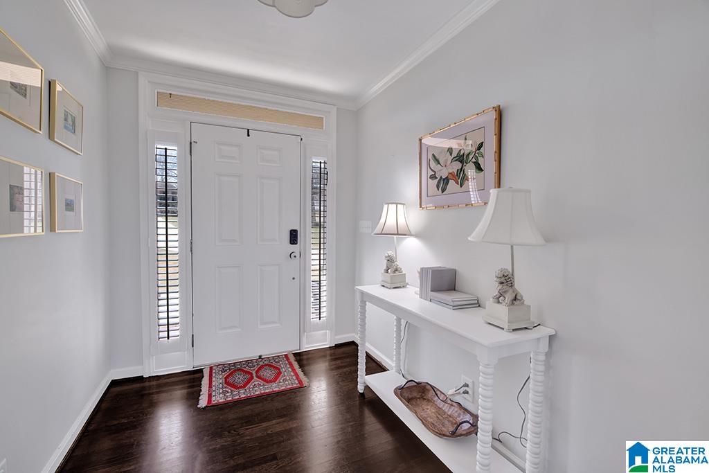 949 MOUNTAIN OAKS DRIVE