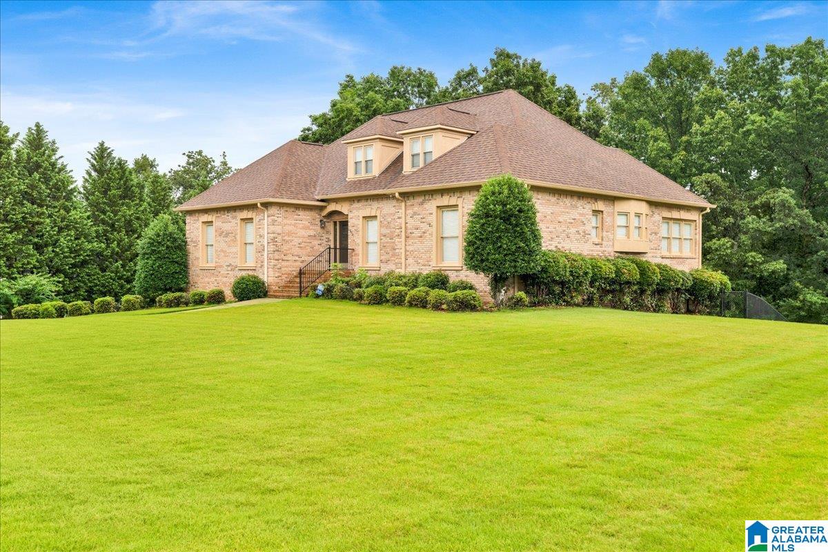 5337 PINENEEDLE DRIVE