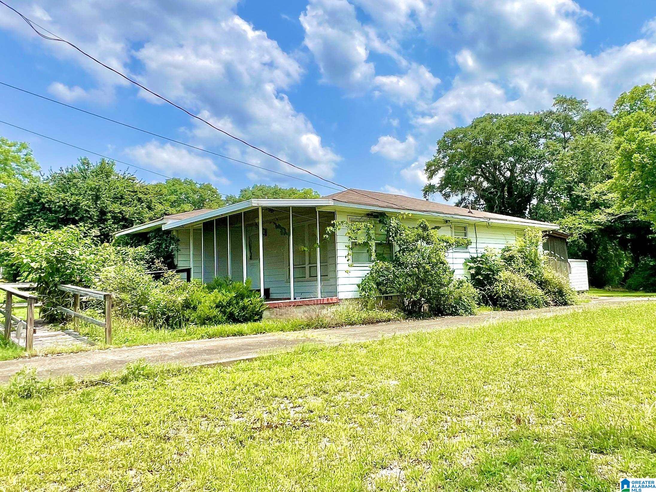 2729 19TH STREET N