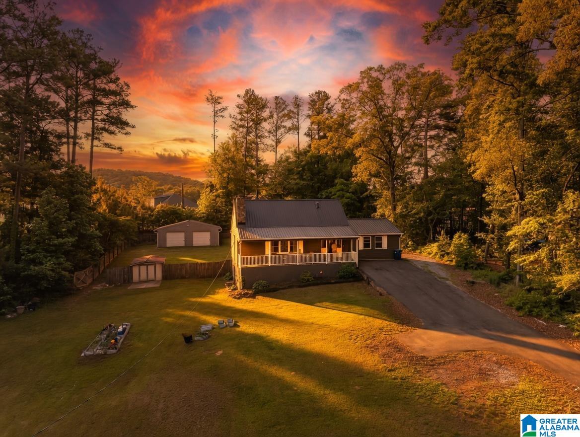 1424 DEARMANVILLE ROAD