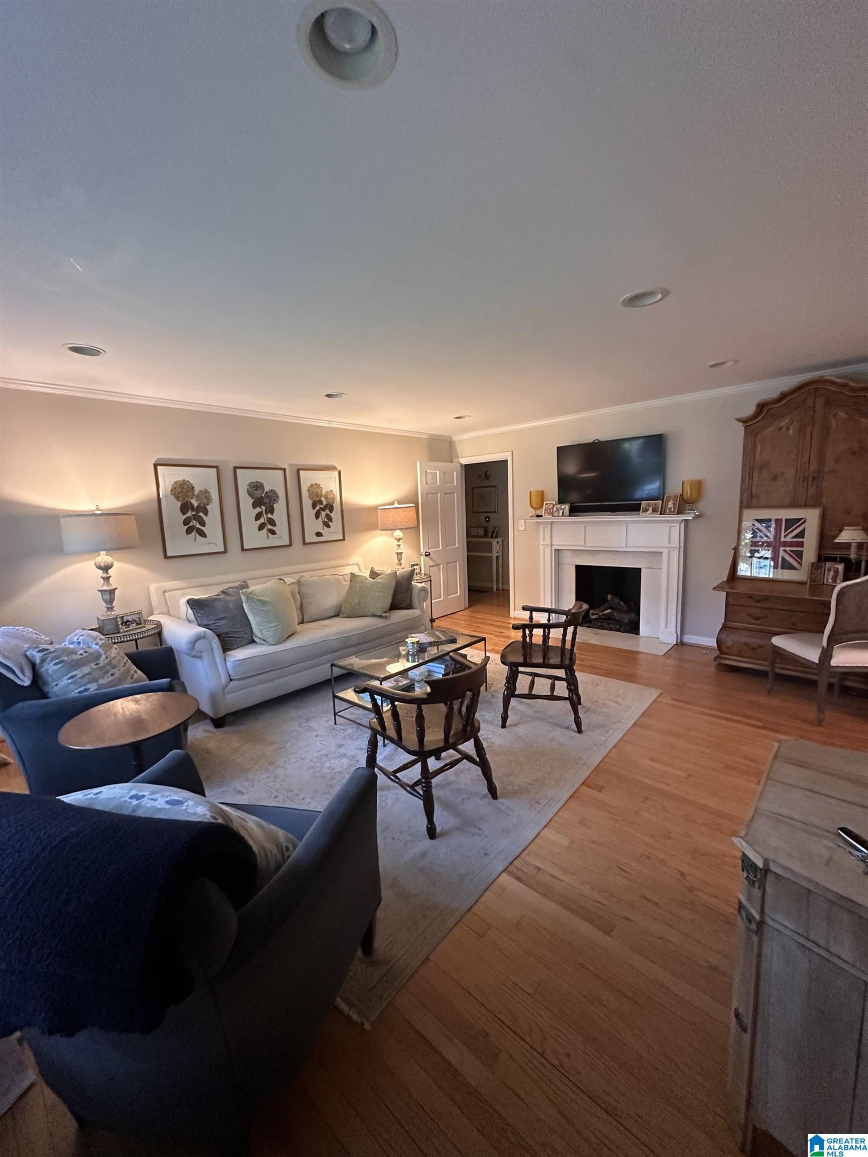 1836 LANCASTER ROAD