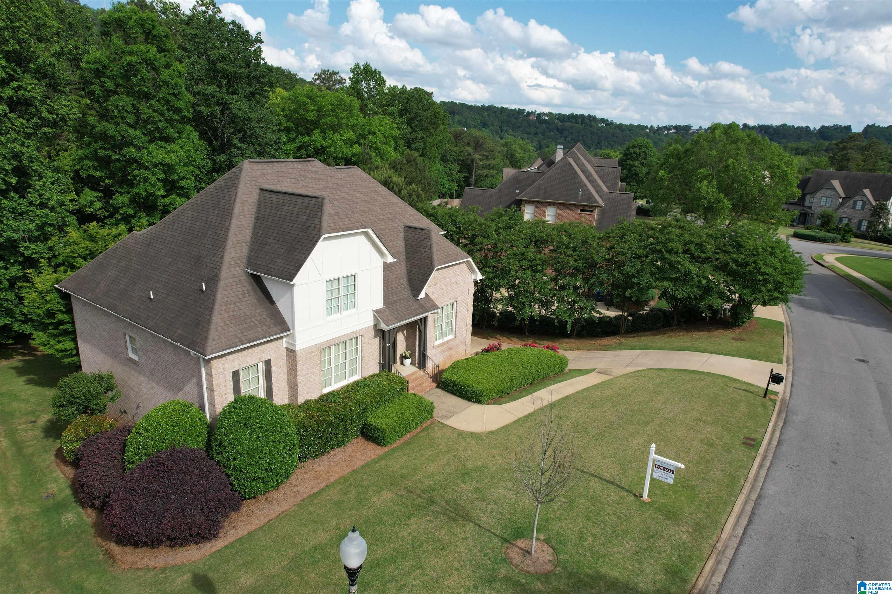 1401 HADDON PLACE