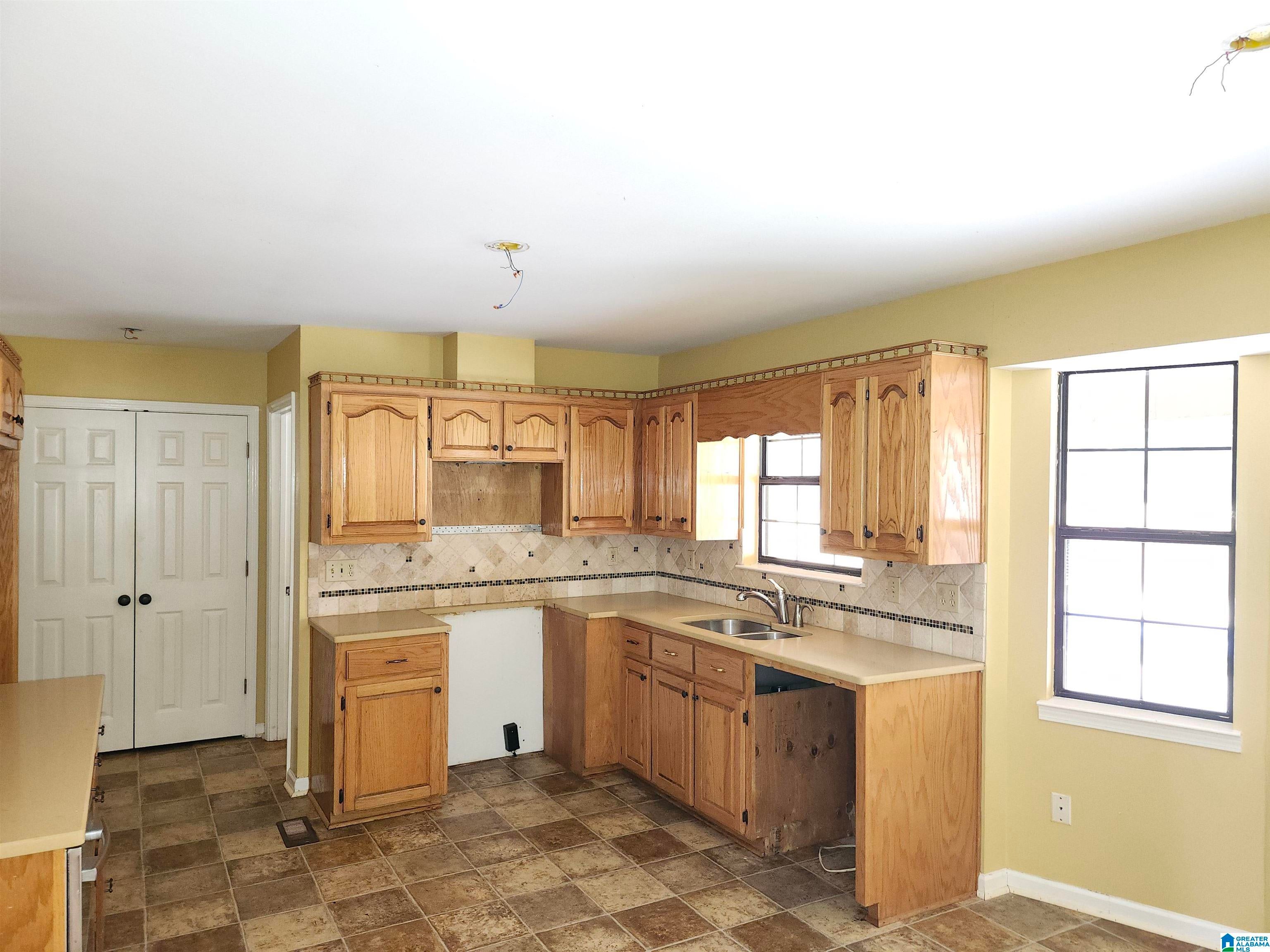 6609 POST OAK DRIVE