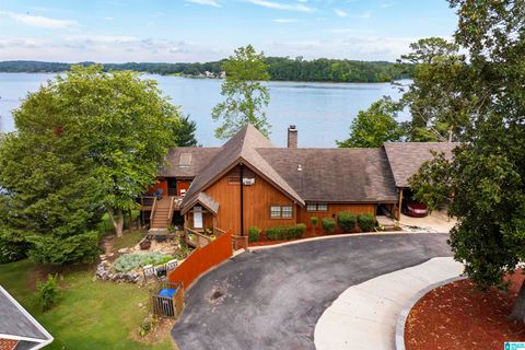 160 MOHICAN DRIVE PELL CITY AL 35128