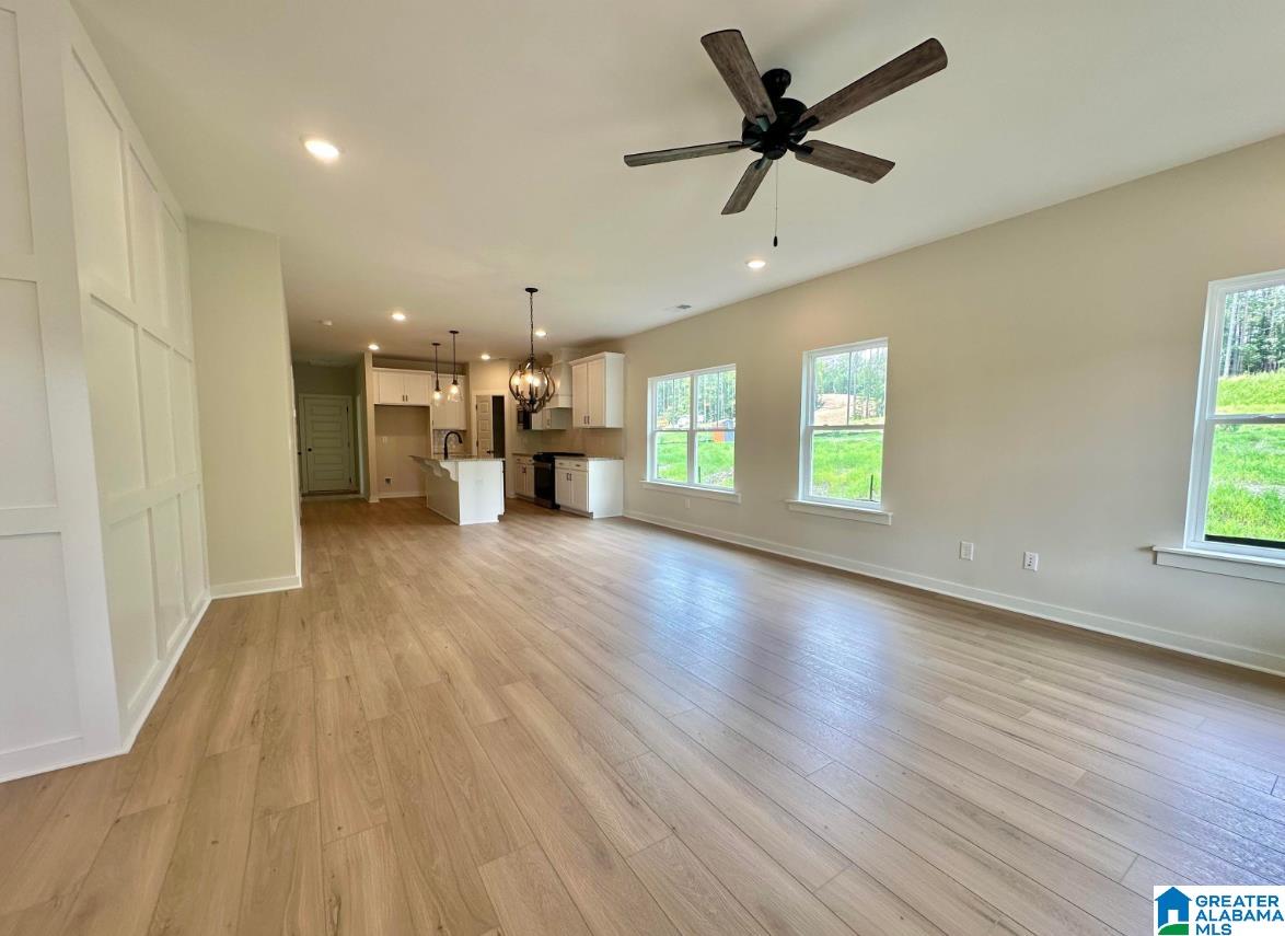 1014 UNALI TOWNES LOOP