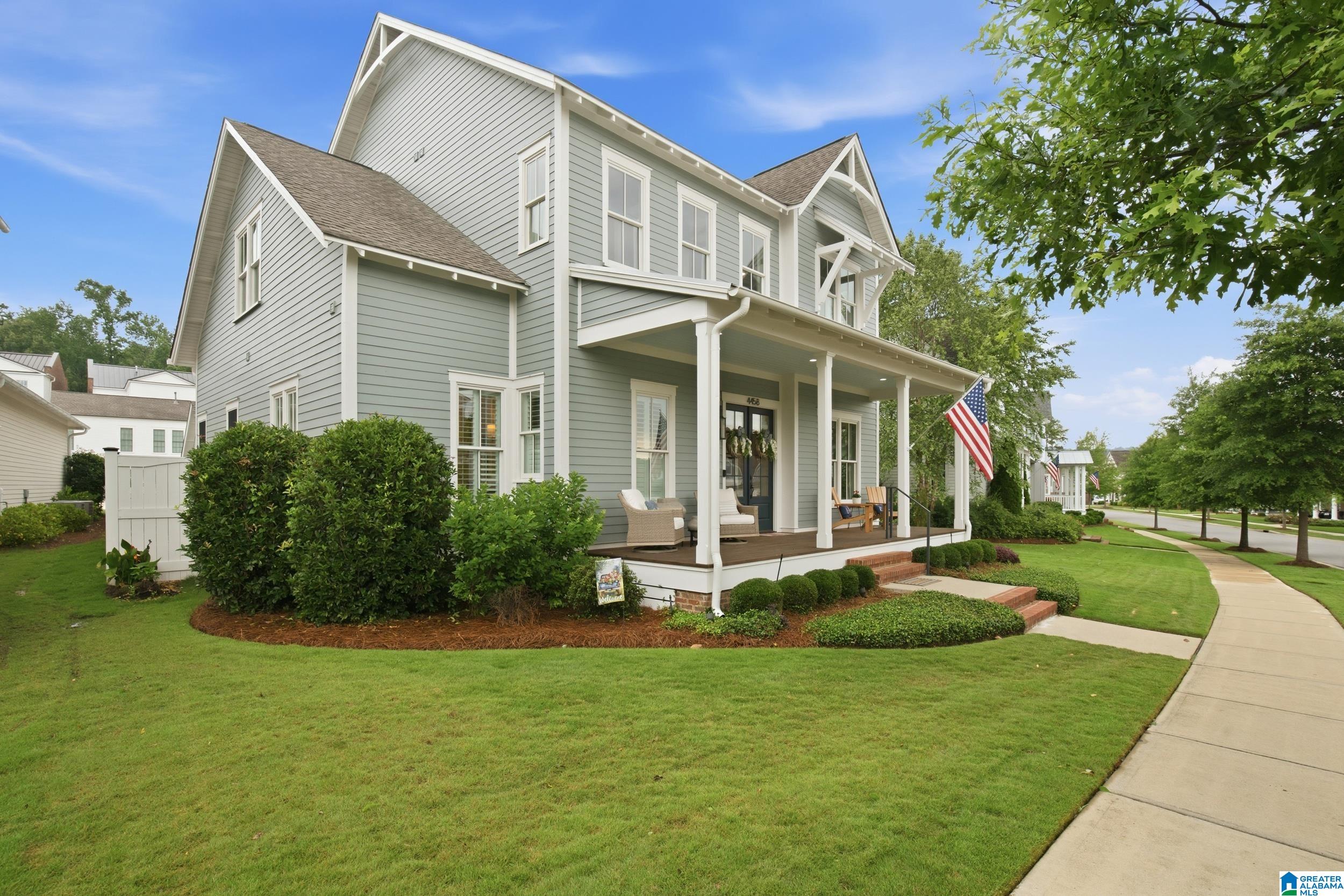4458 VILLAGE GREEN WAY