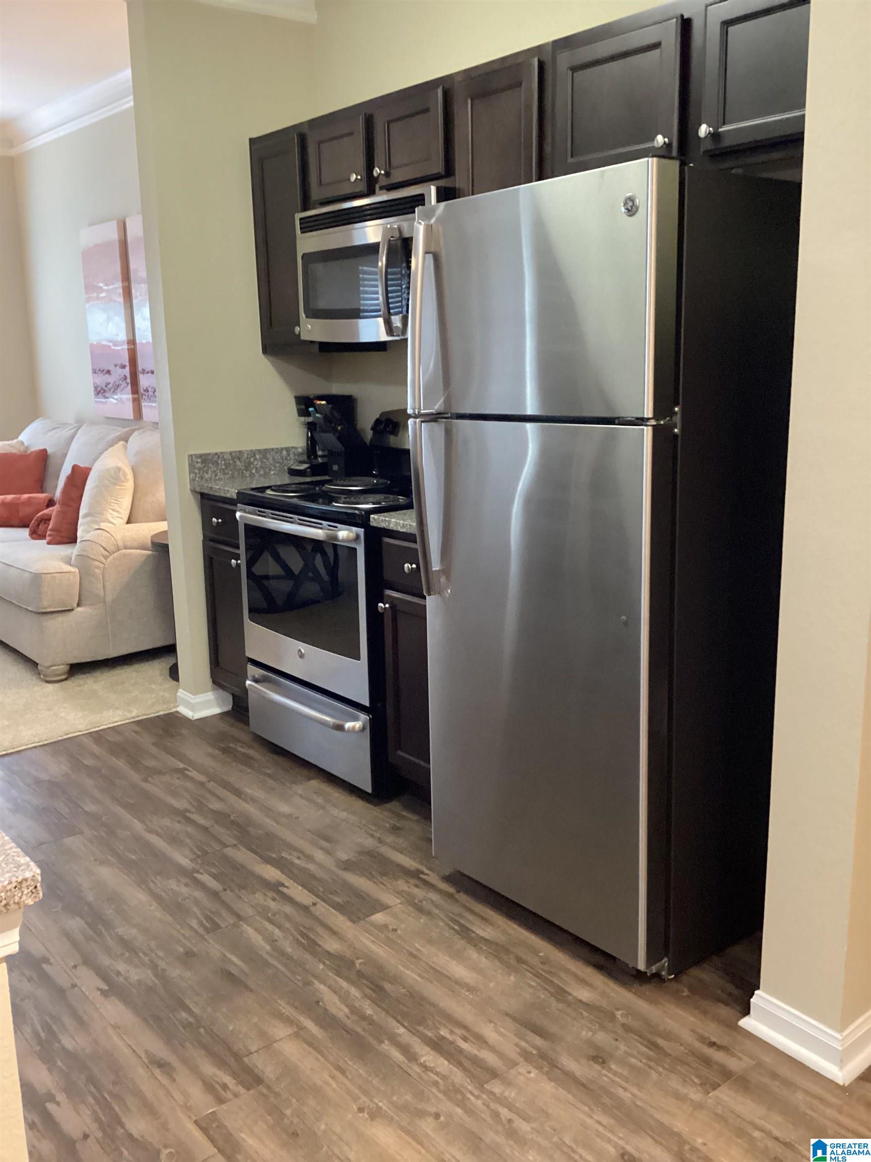 5050 CAHABA RIVER ROAD 4-307