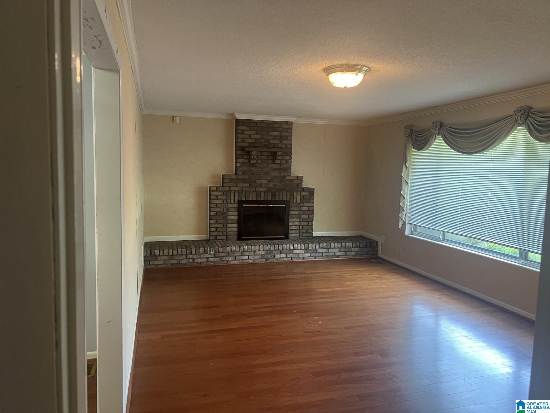 543 ALLIANCE ROAD