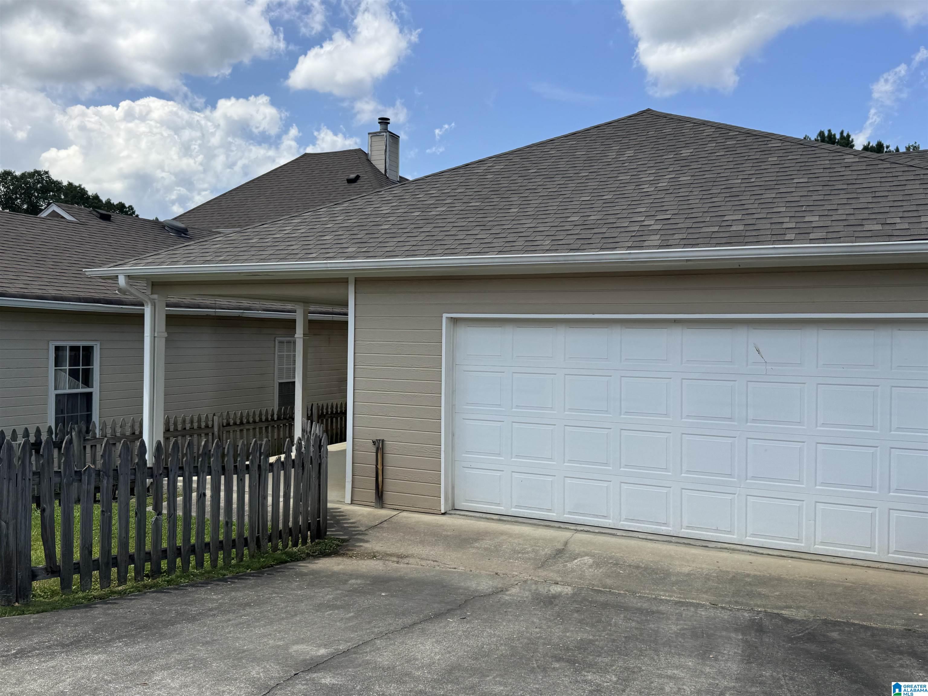 259 WARWICK LANE