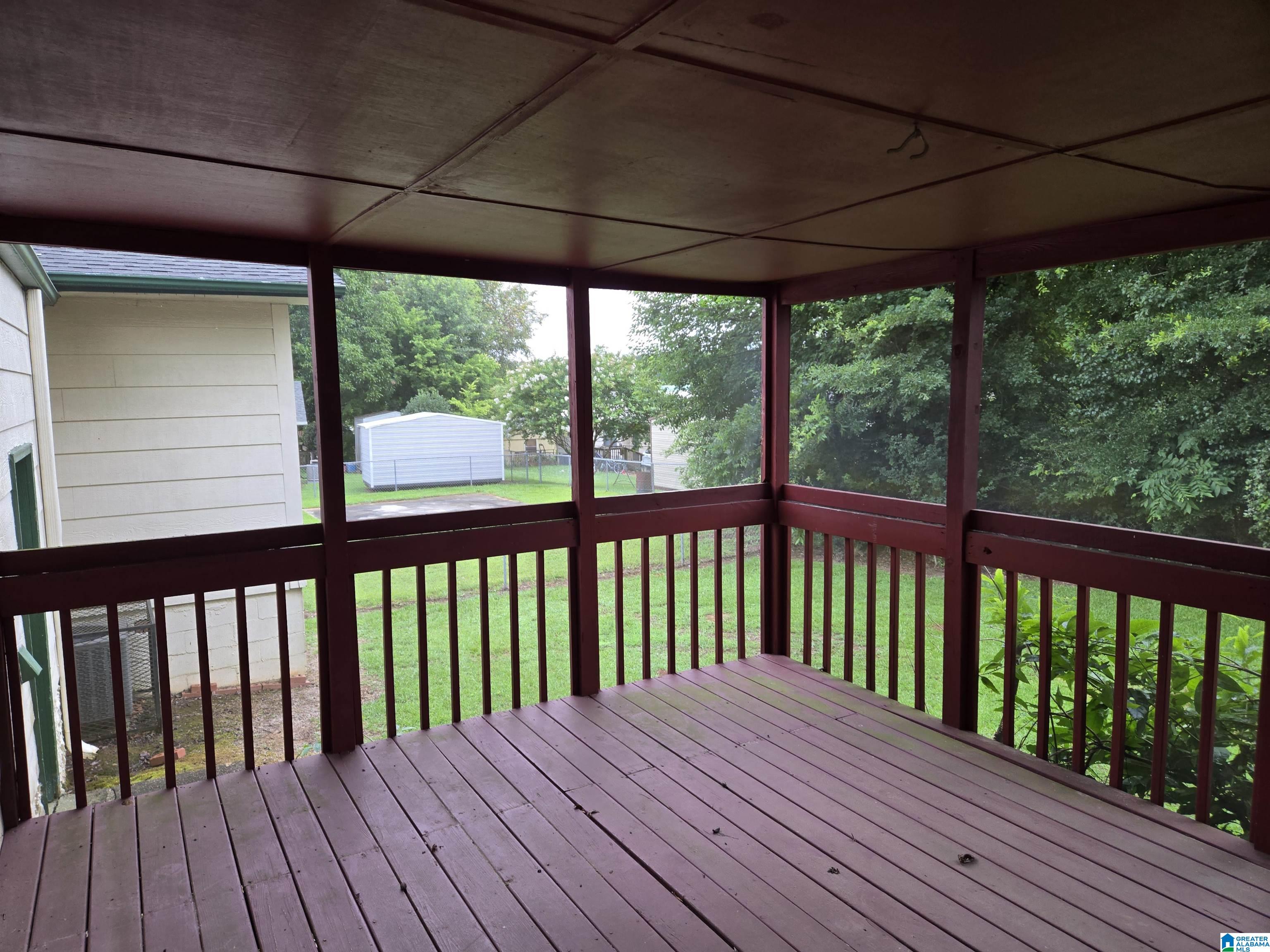532 LAMPLIGHTER LANE