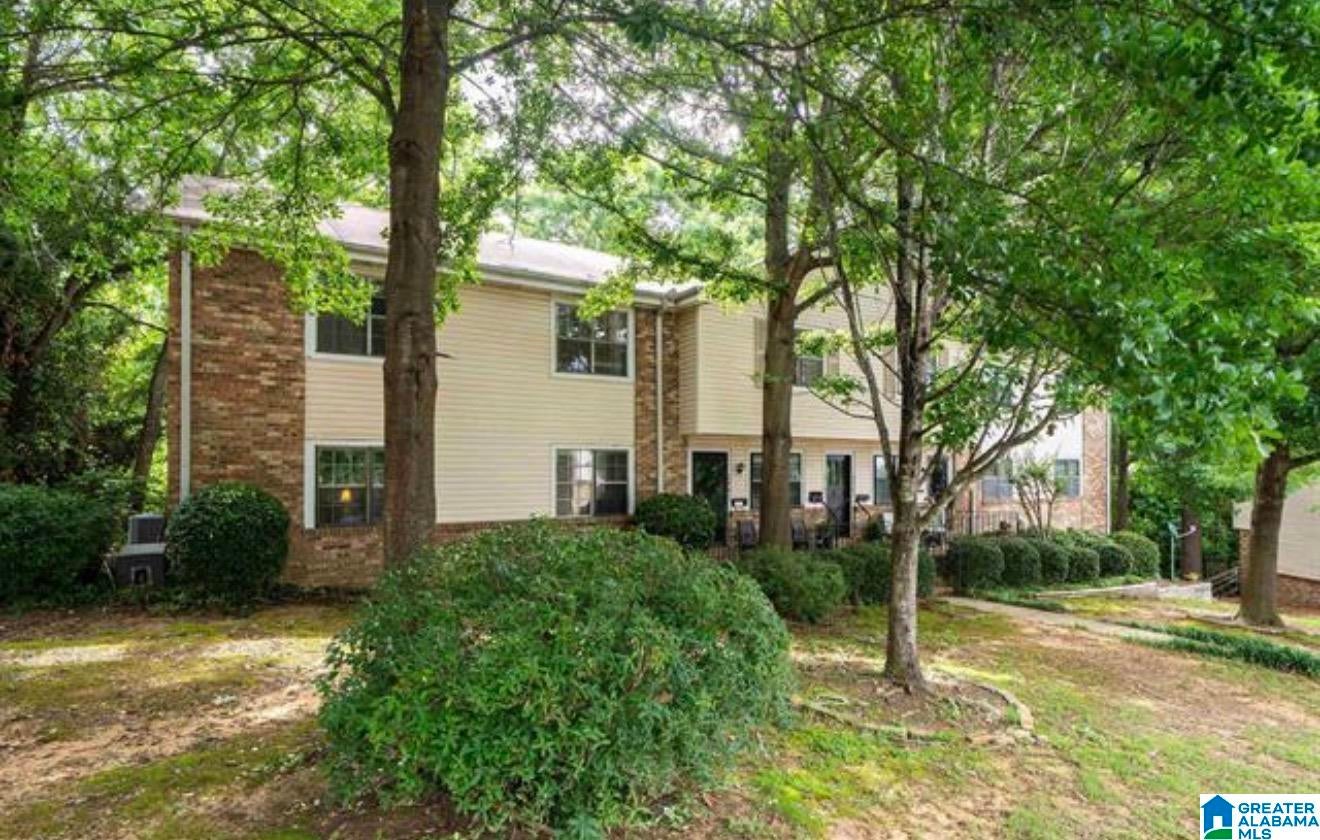 2703 SOUTHBURY CIRCLE 2703