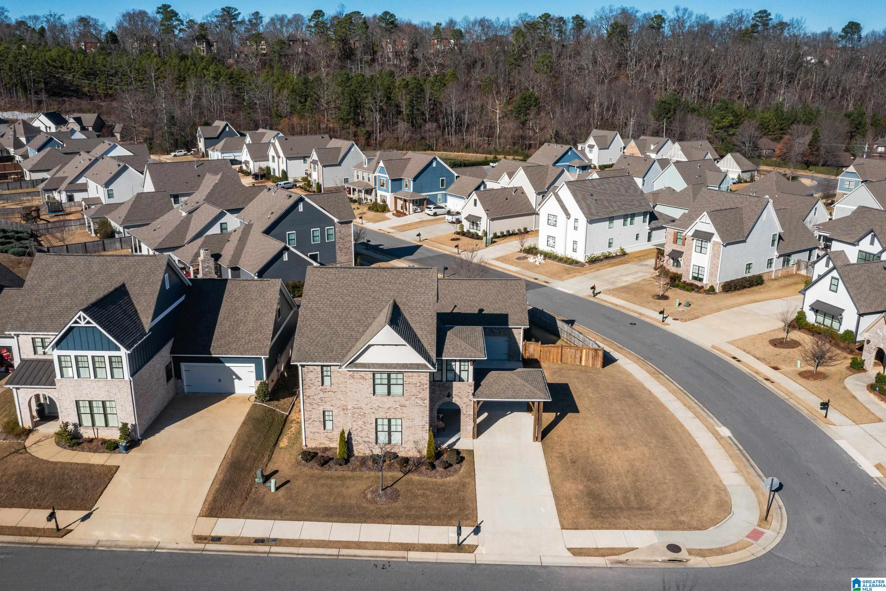 905 GRIFFIN PARK CIRCLE