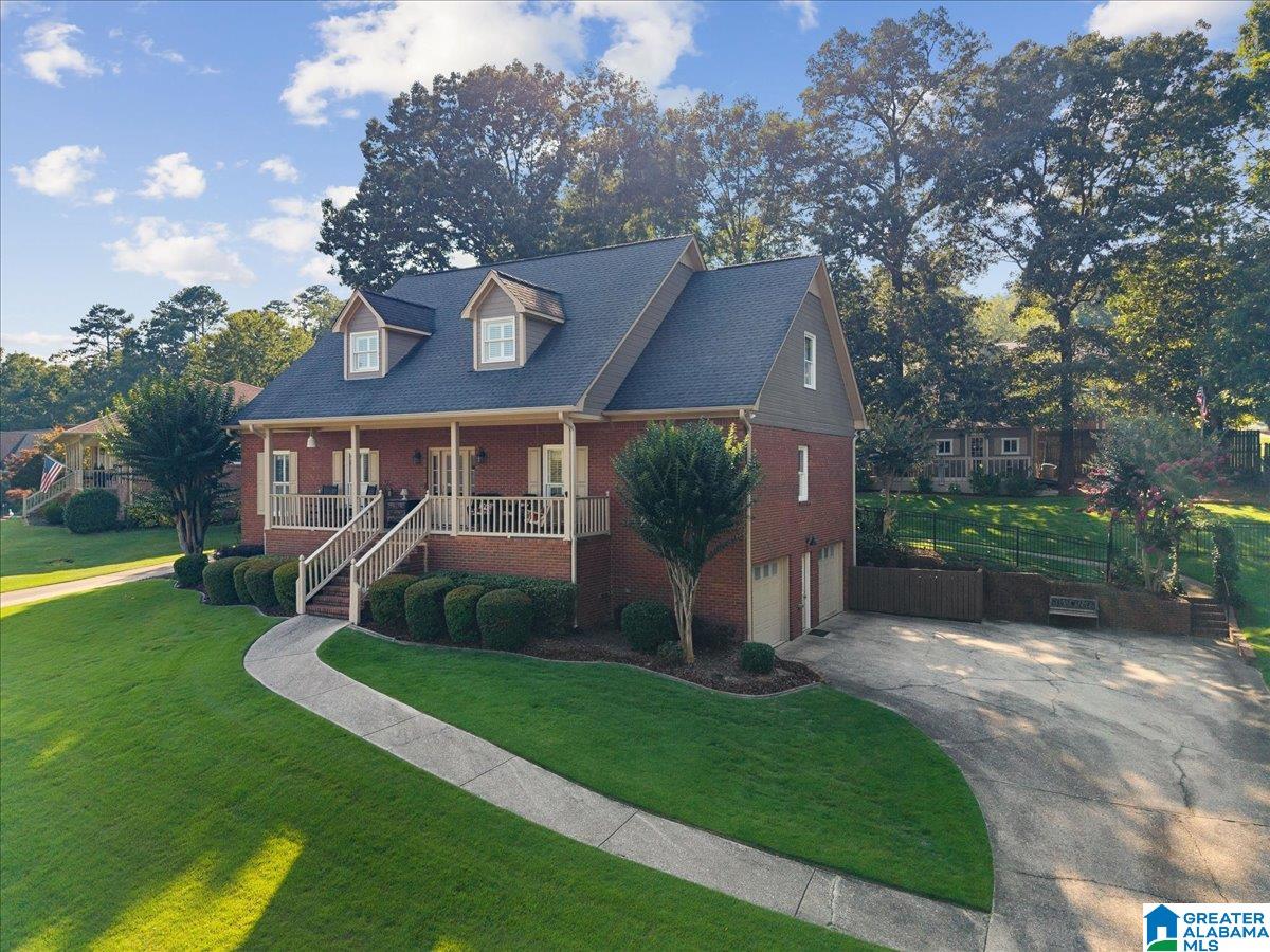 315 ROUNDABOUT DRIVE