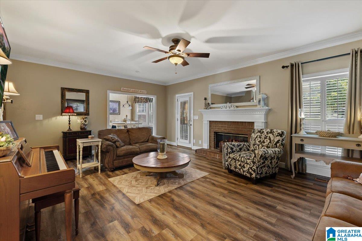 315 ROUNDABOUT DRIVE