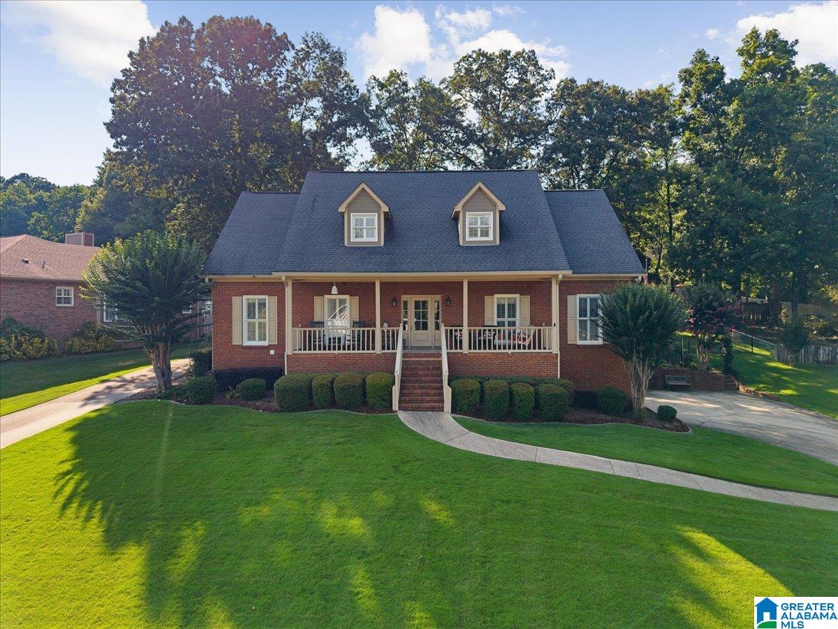 Photo 1 of 62 — 315 ROUNDABOUT DRIVE, TRUSSVILLE, AL 35173