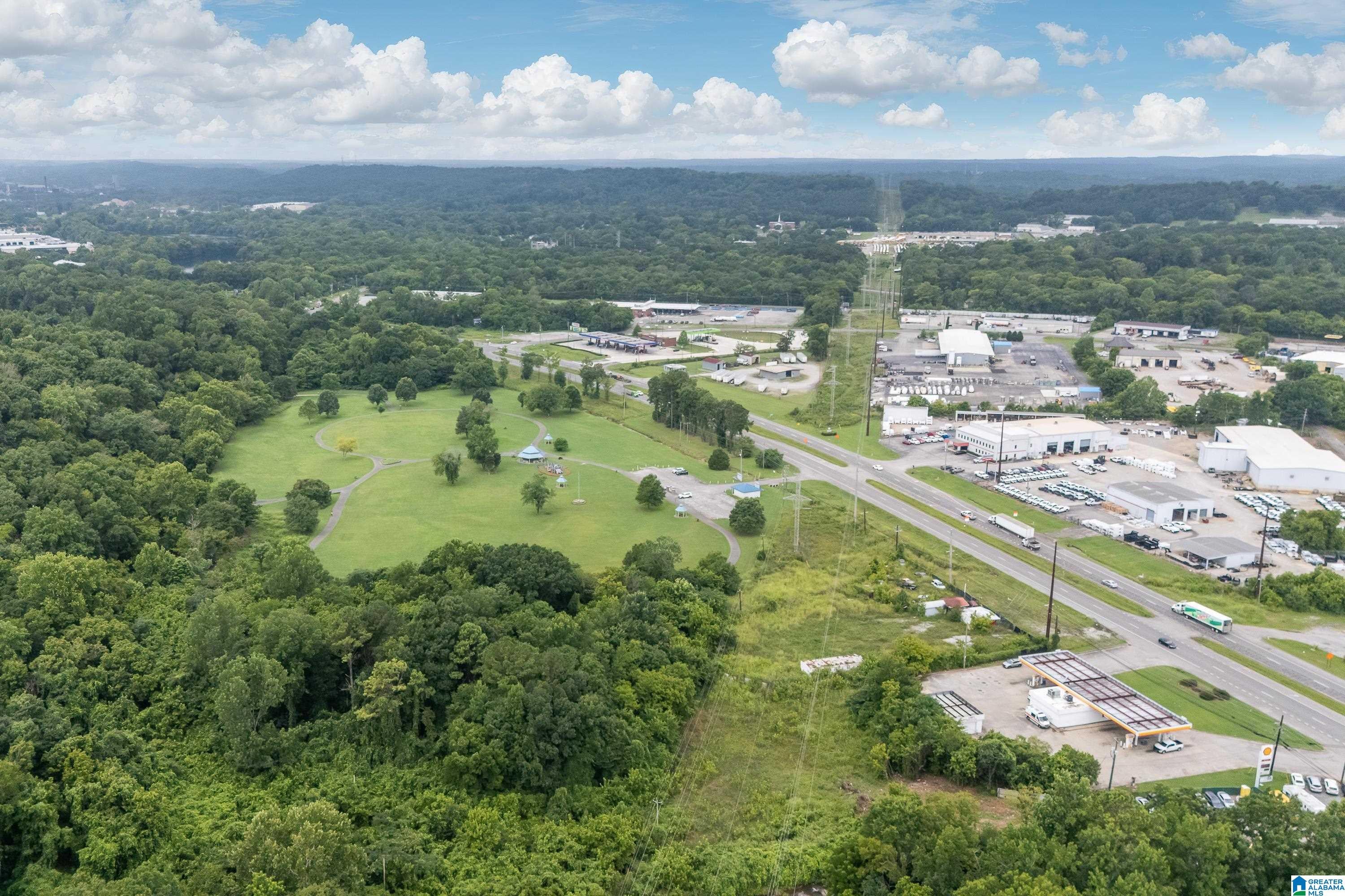 2519 PINSON VALLEY PARKWAY /2