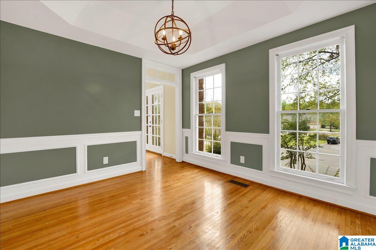 5856 WHITEWOOD CIRCLE