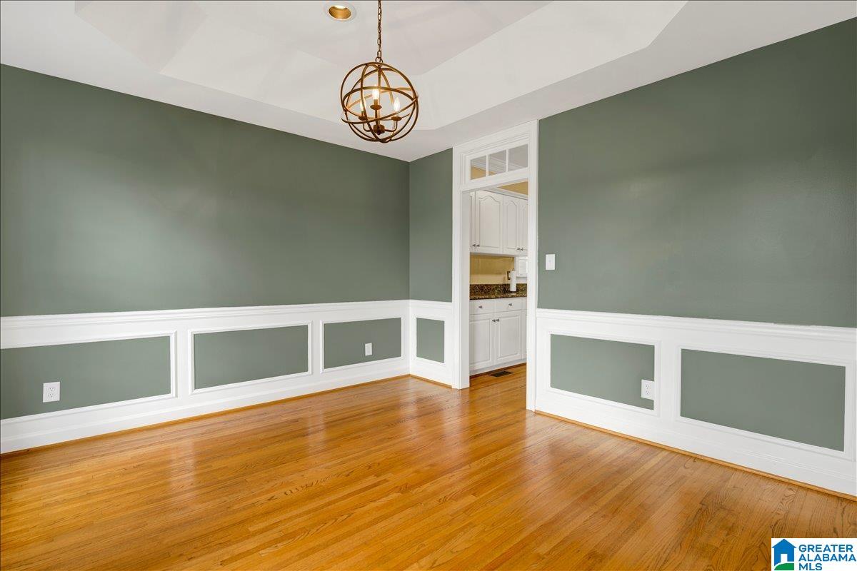 5856 WHITEWOOD CIRCLE