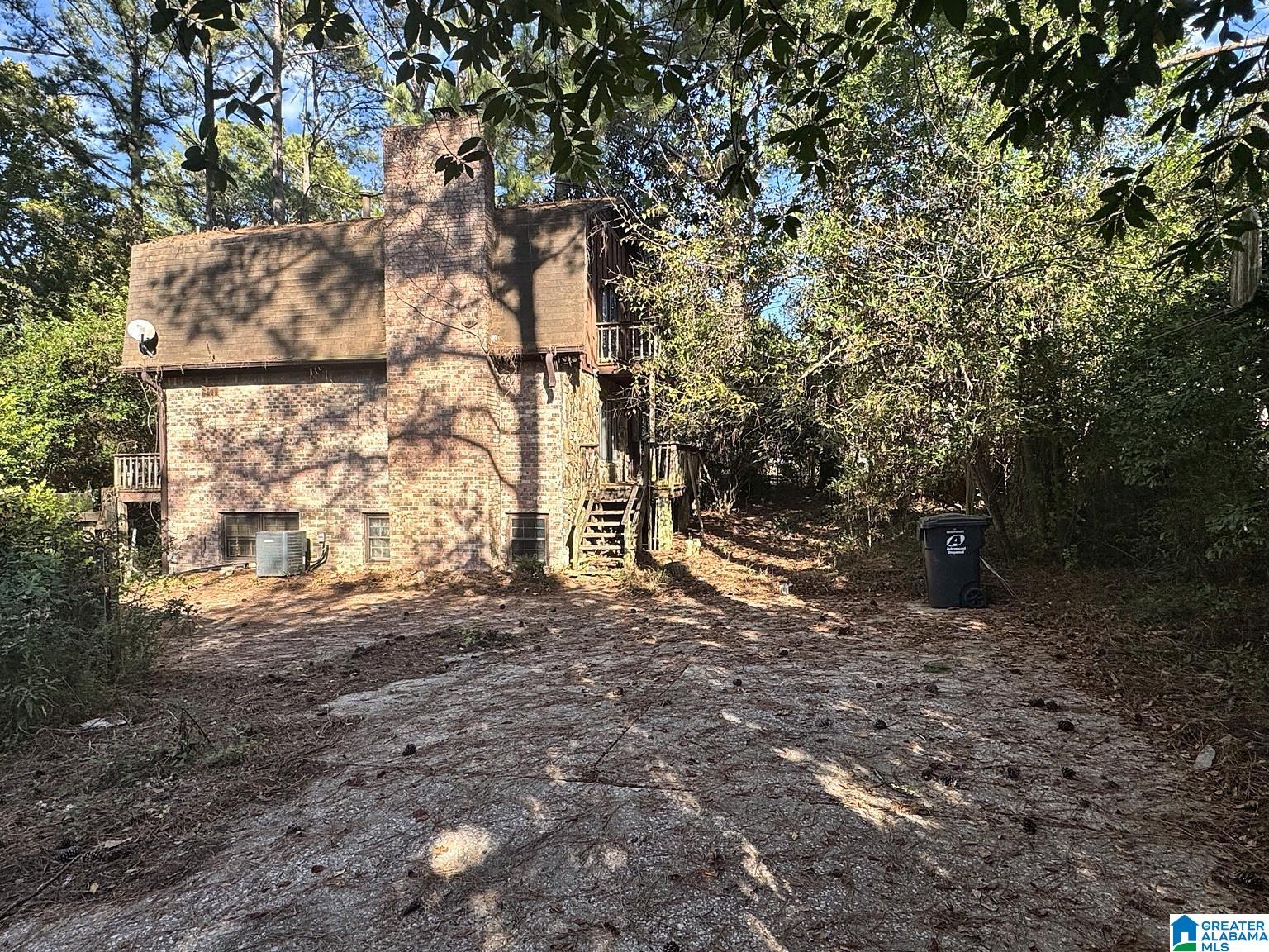 3235 WESTBROOK DRIVE
