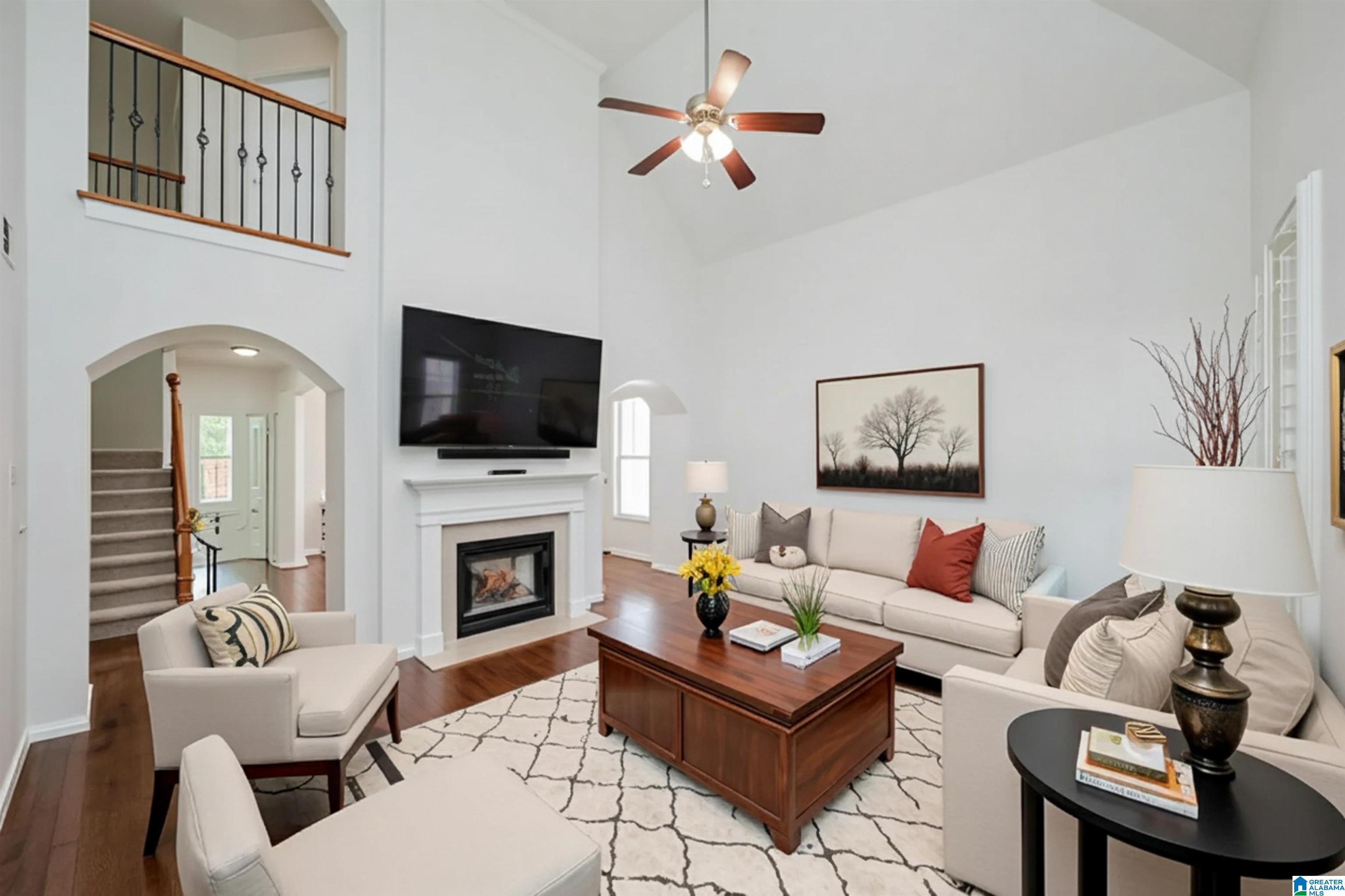 2070 TIMBERLINE DRIVE