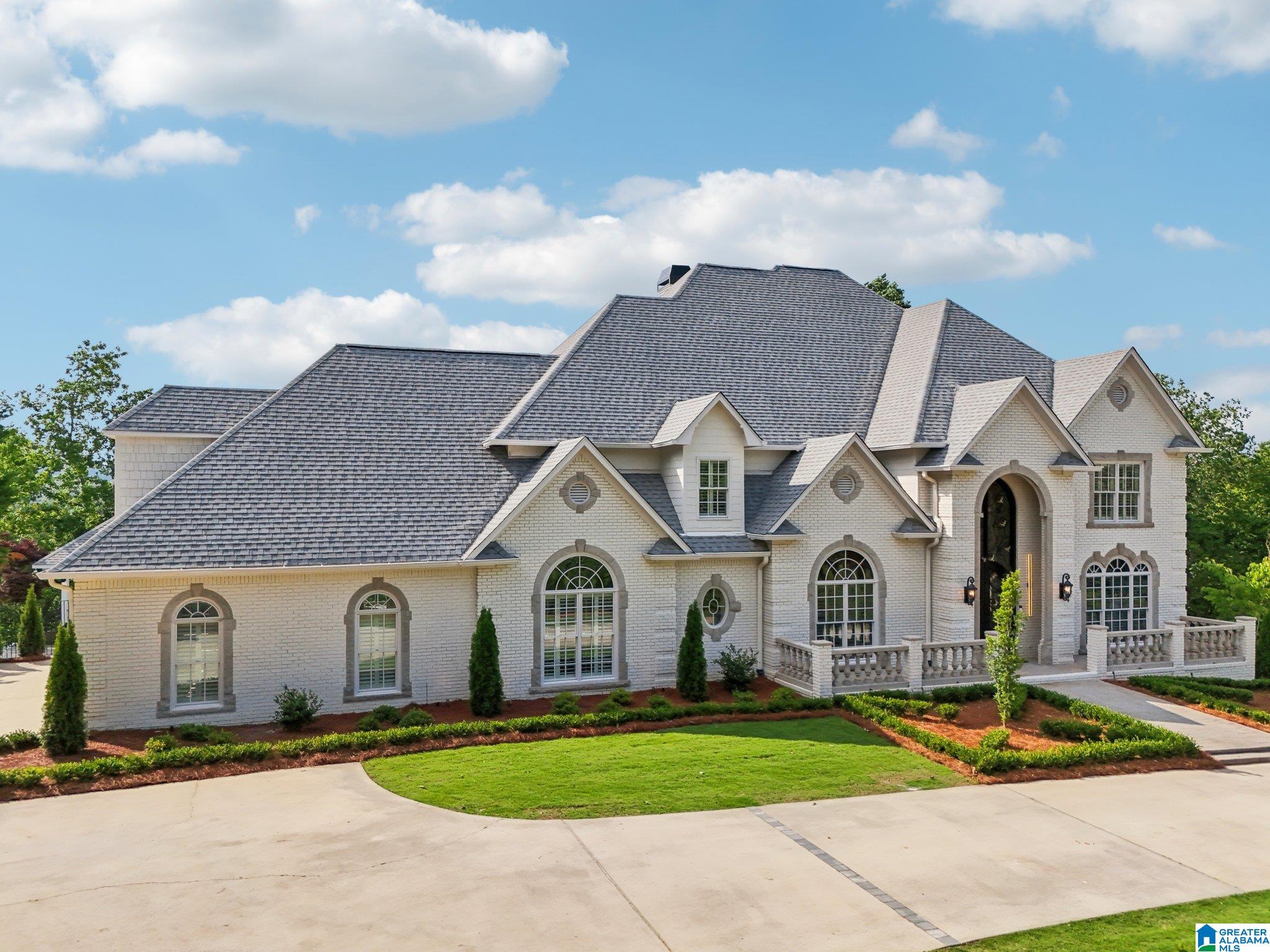 7016 FOUNDERS DRIVE