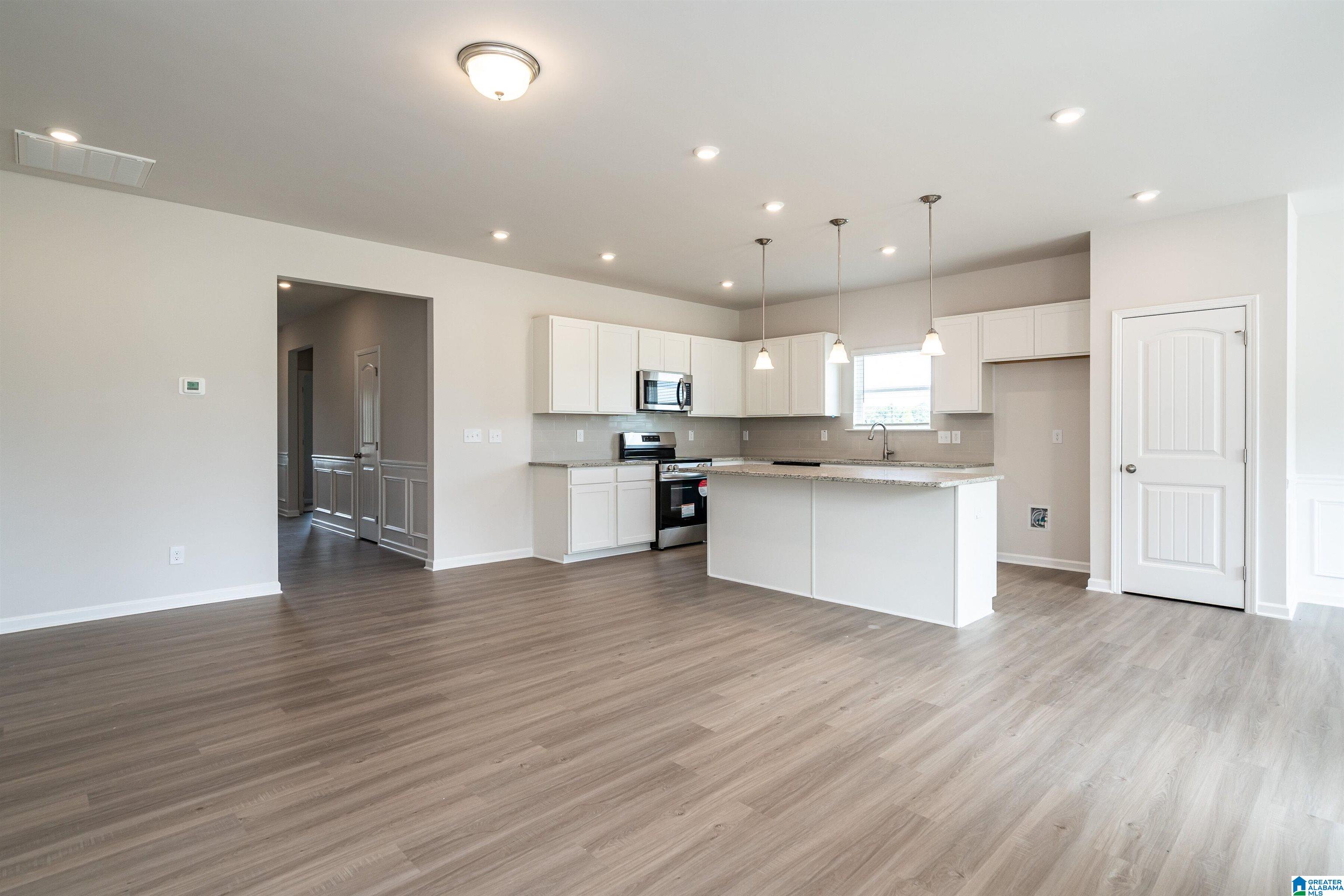 The Bradley HEADWINDS LANE