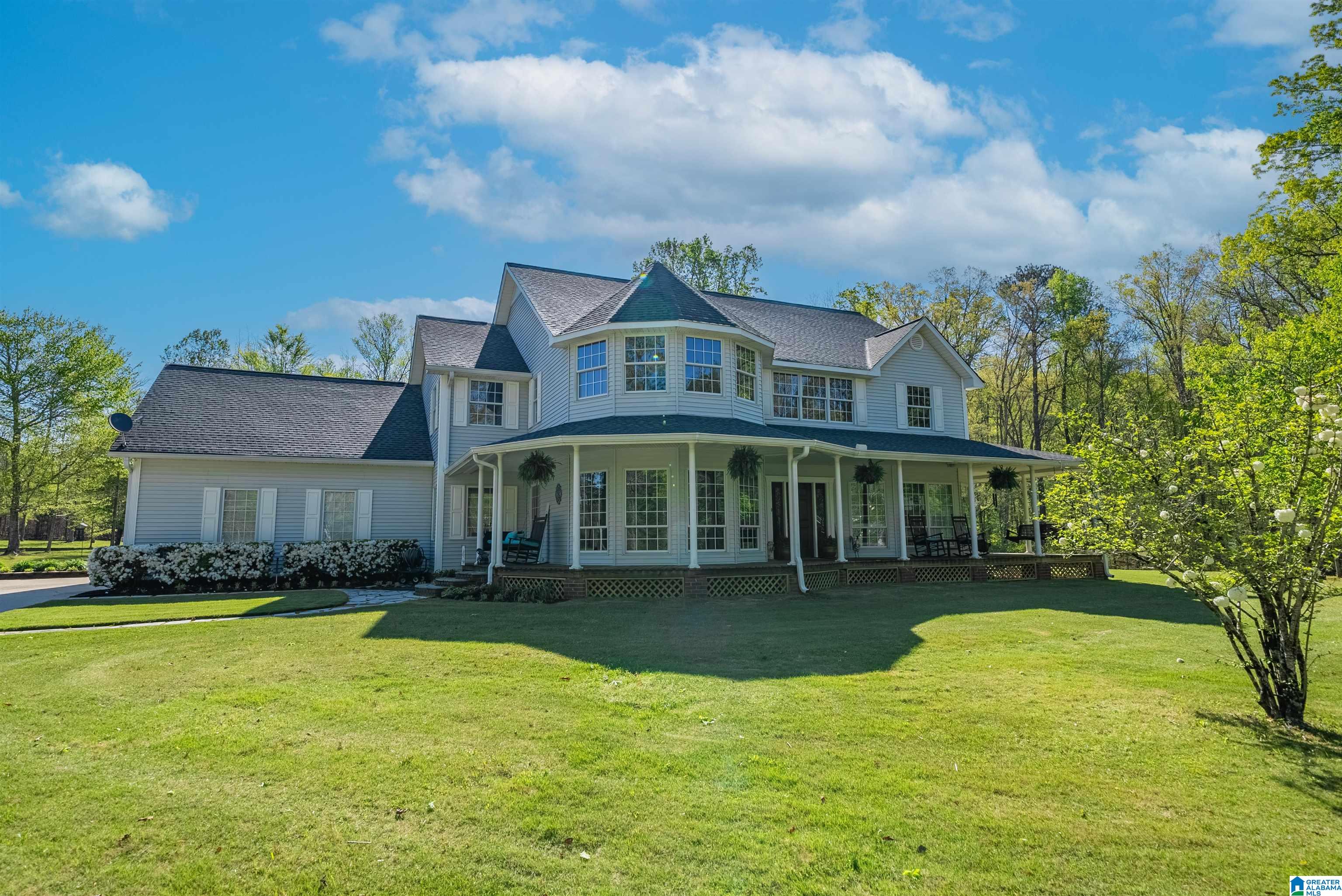 1000 BEAVER RIDGE CIRCLE