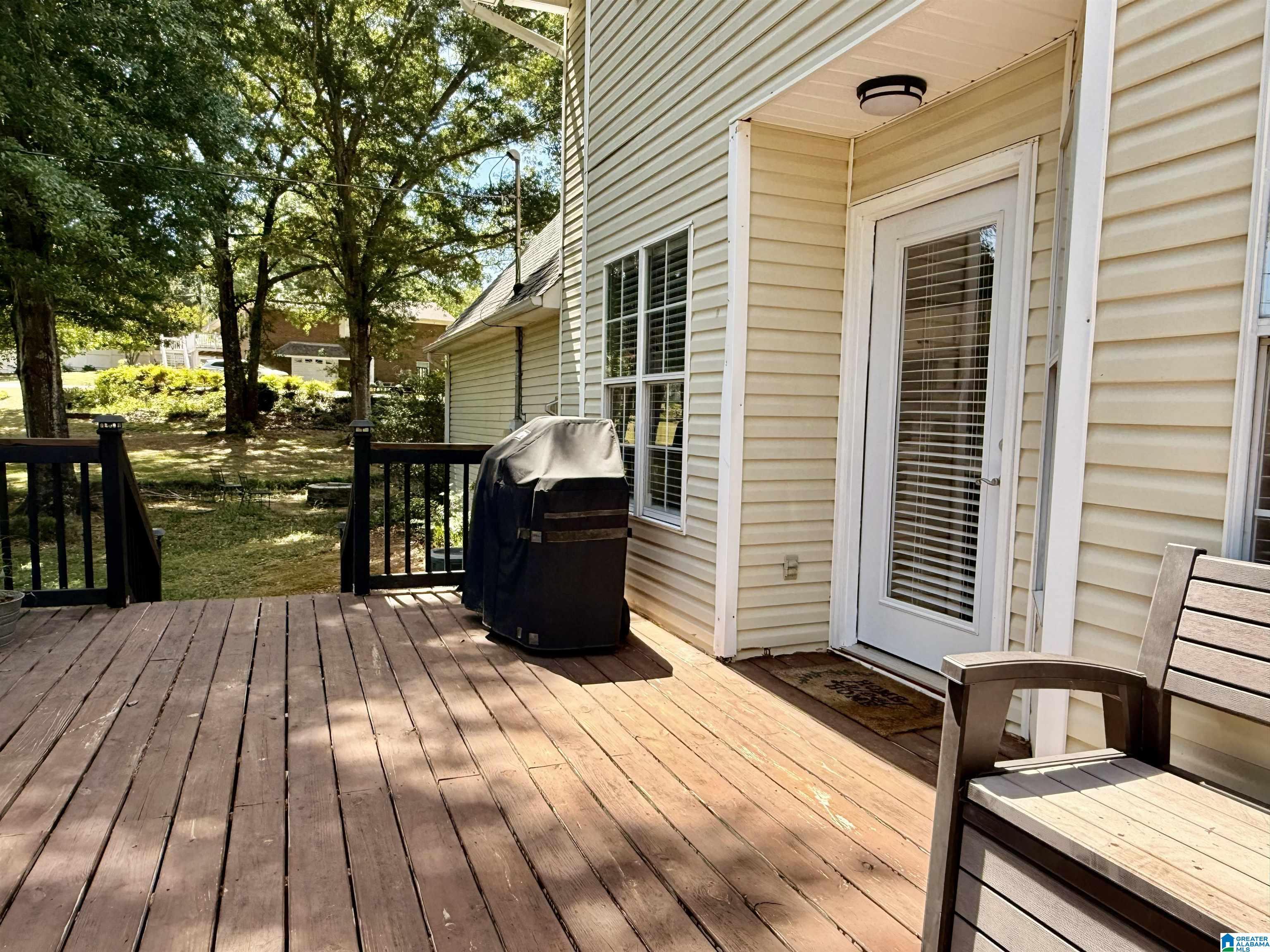 1018 LEXINGTON DRIVE