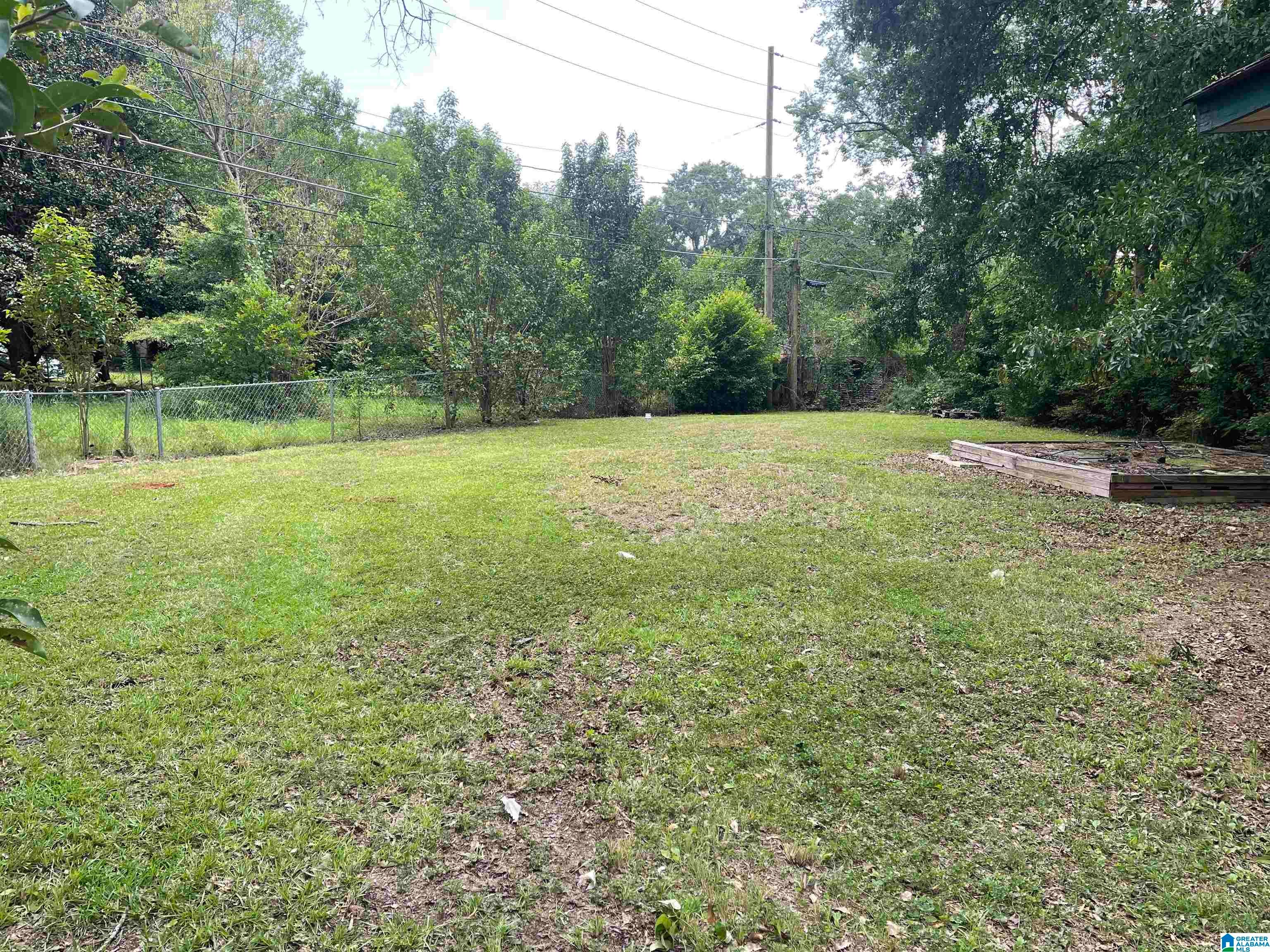 1405 WOODWARD ROAD