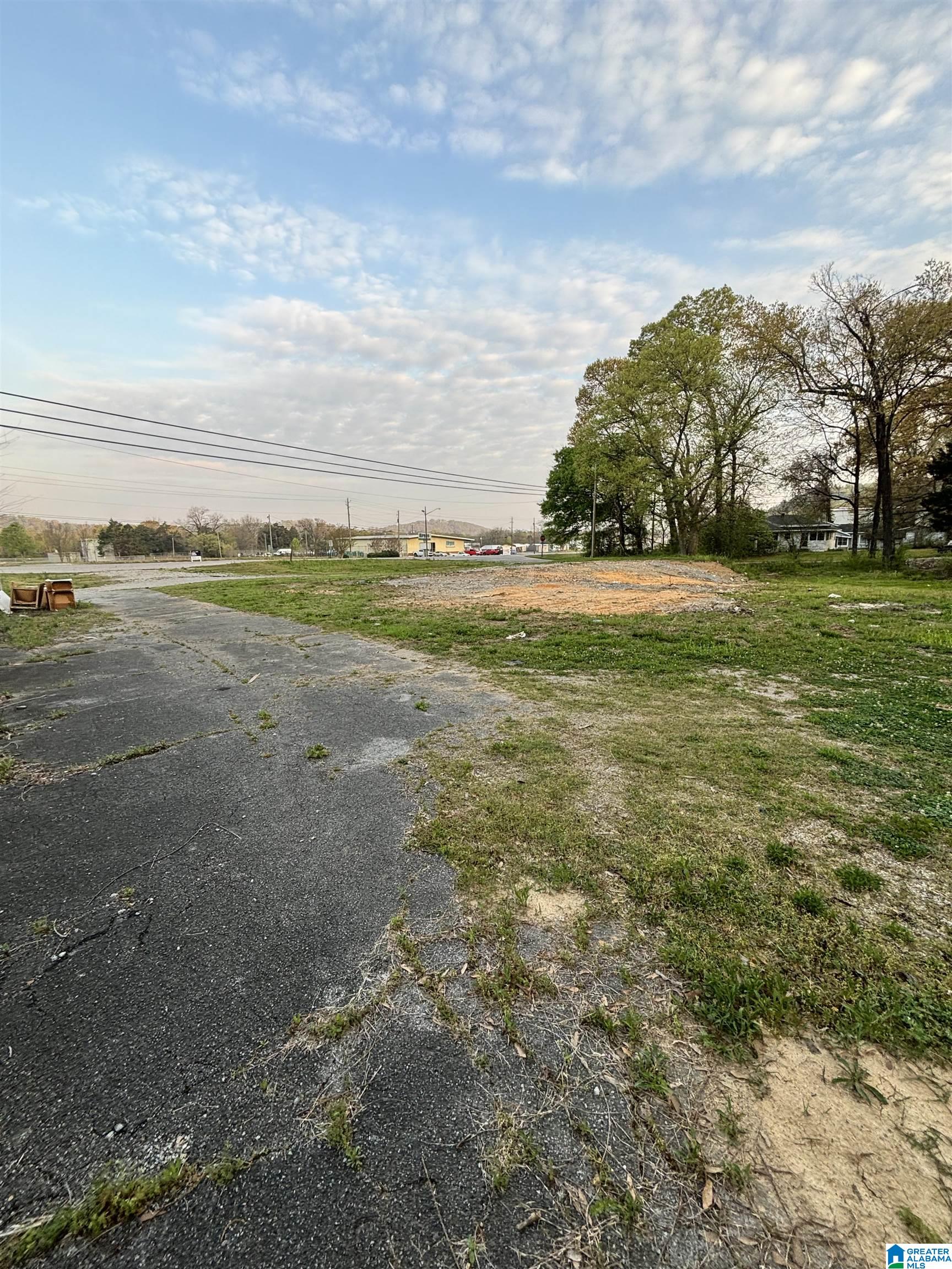 3457 PELHAM PARKWAY 0