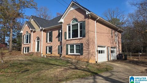 601 SOUTHDALE LANE HOOVER AL 35244