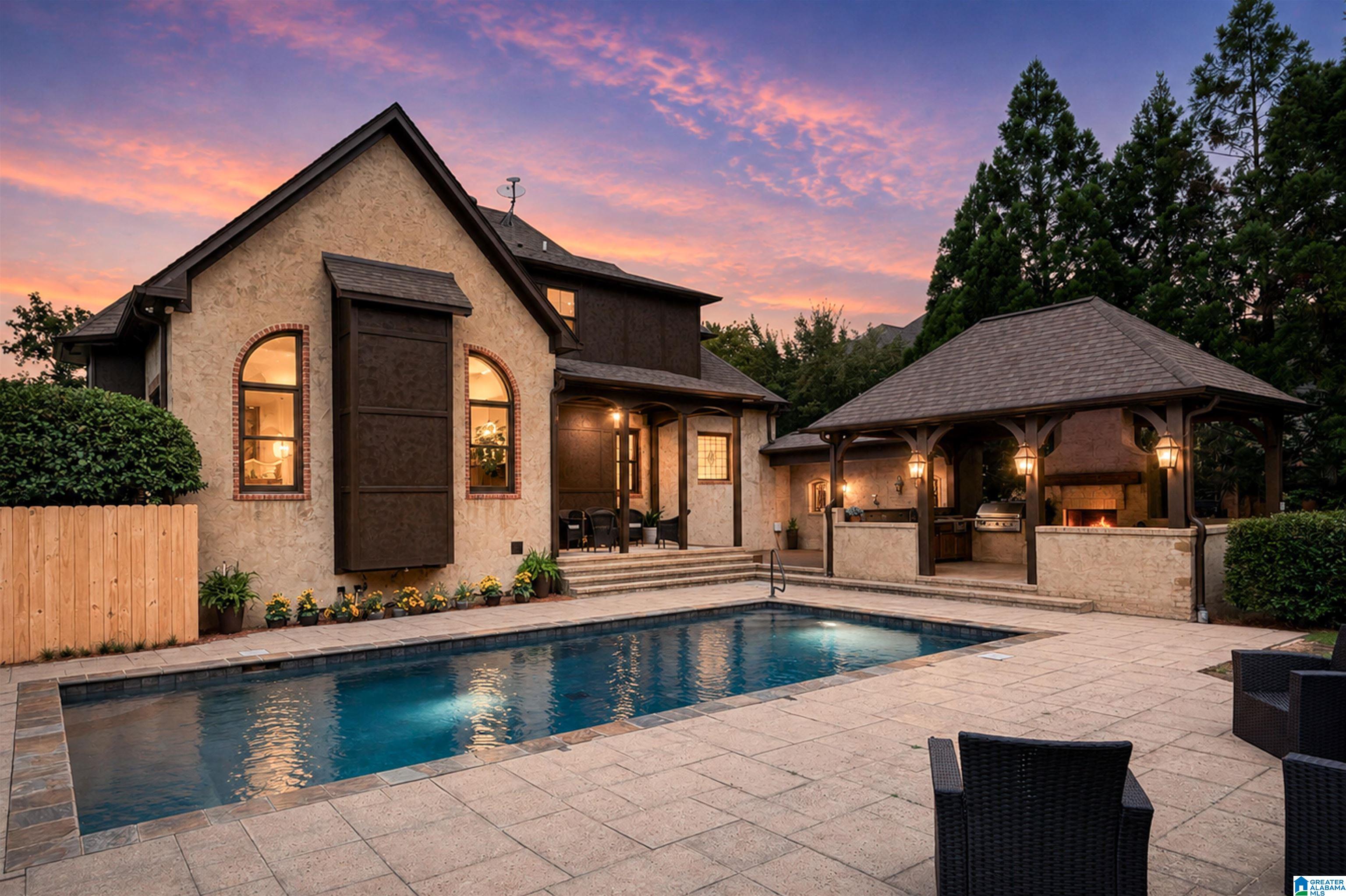 612 SPRINGBANK TERRACE