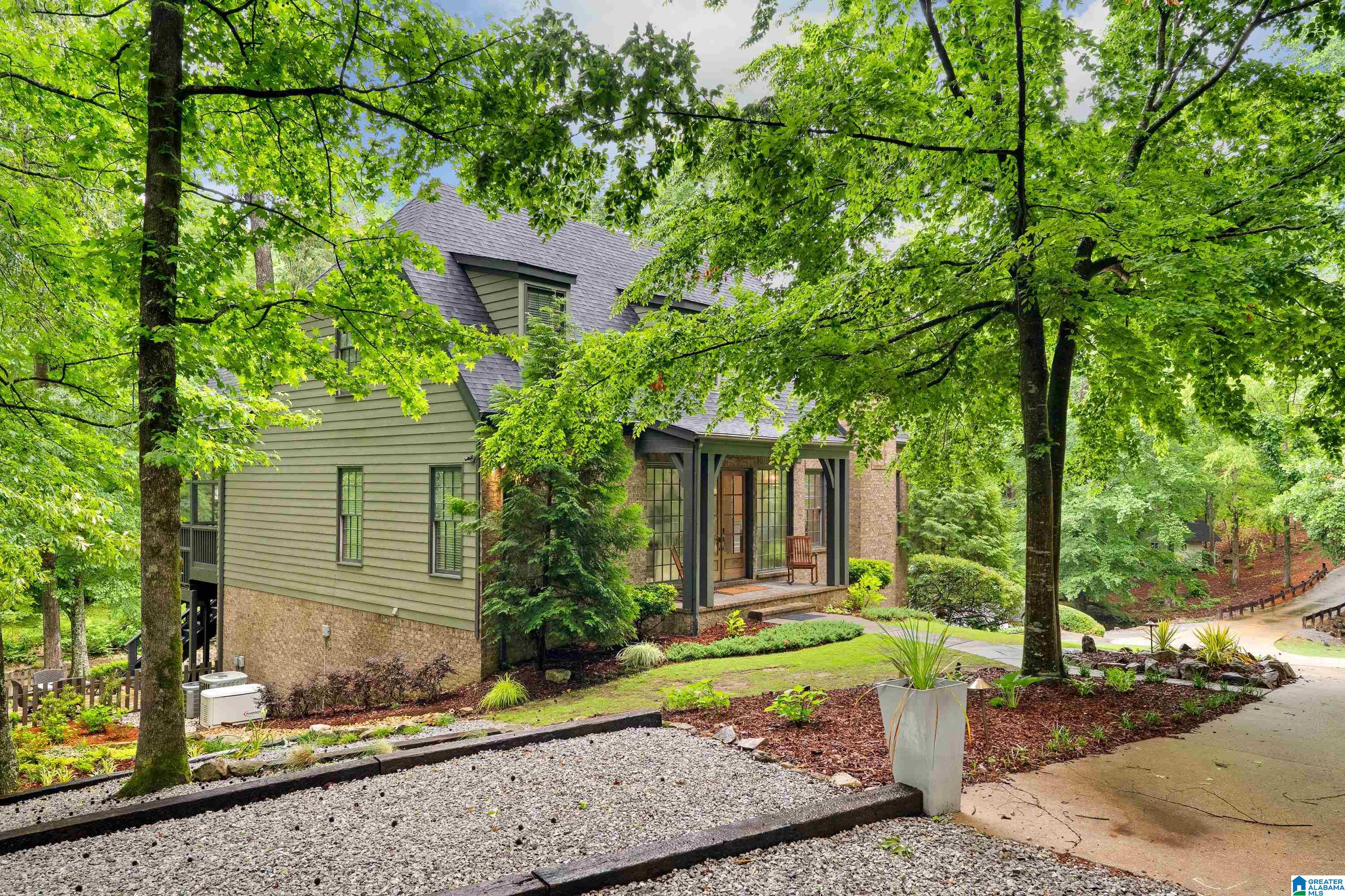 2225 STERLINGWOOD DRIVE
