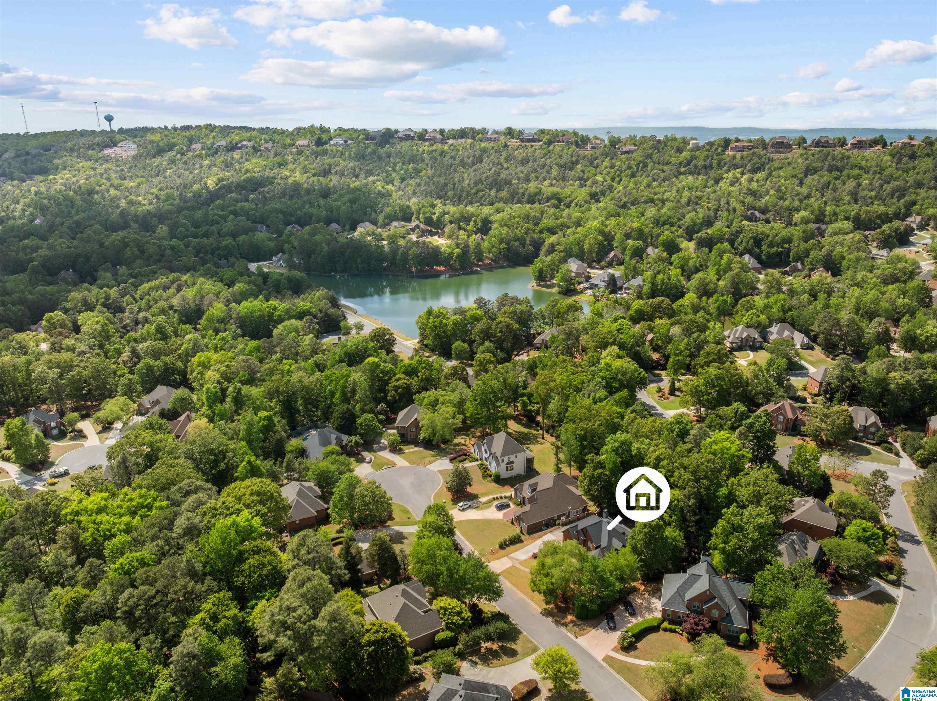 1006 FAIRMONT CIRCLE