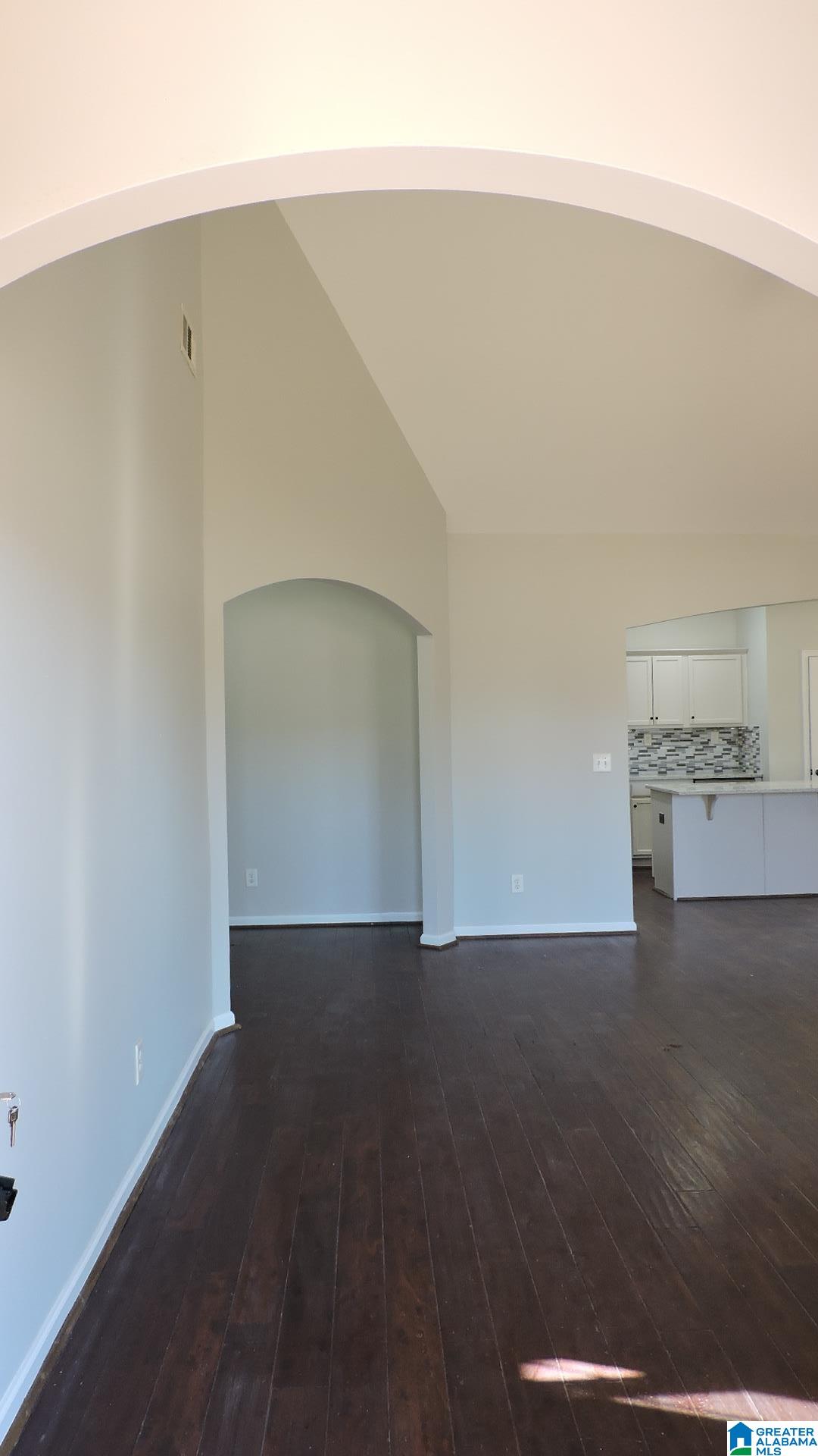 1396 N WYNLAKE DRIVE