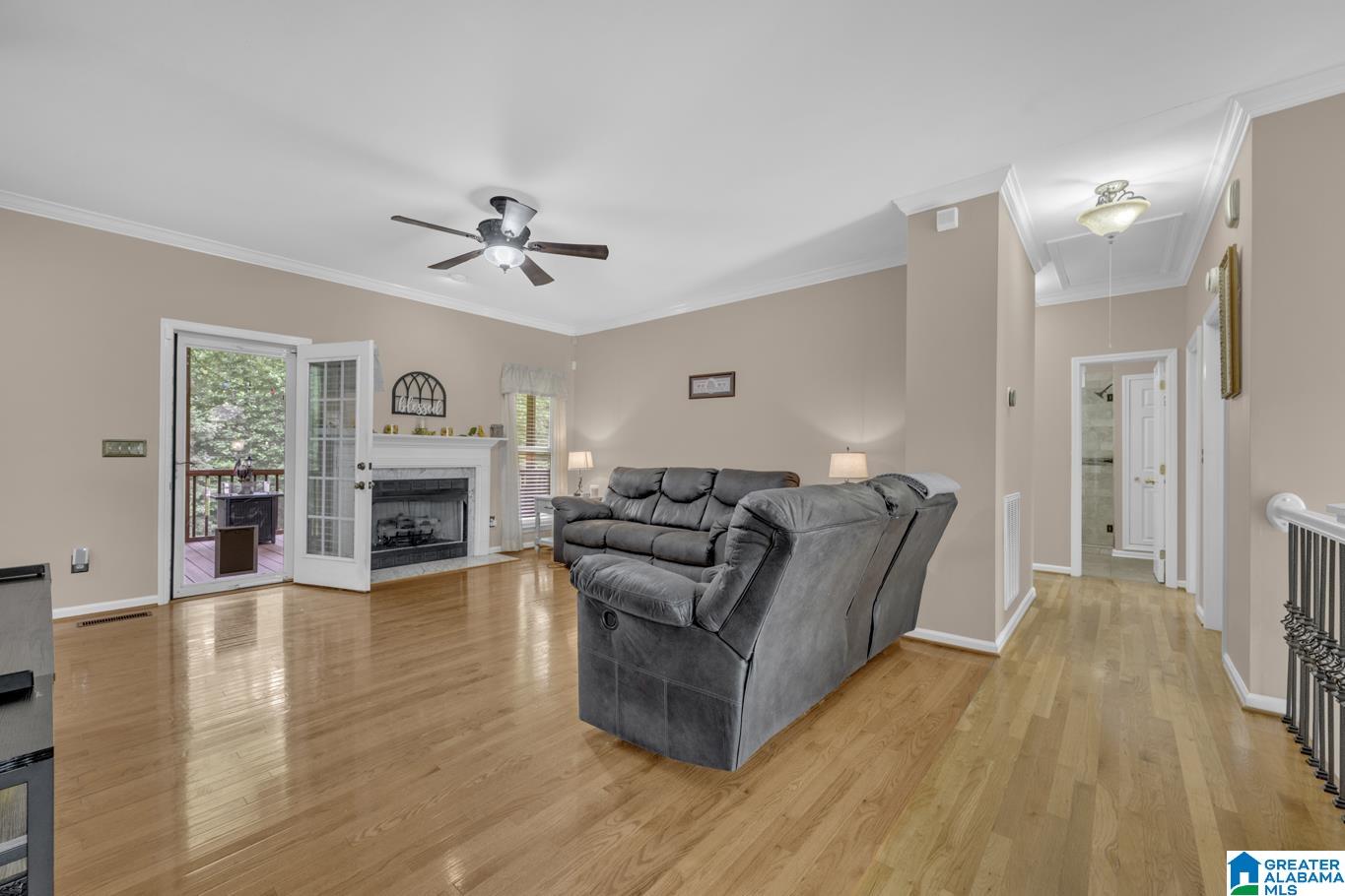 2369 HEMLOCK DRIVE