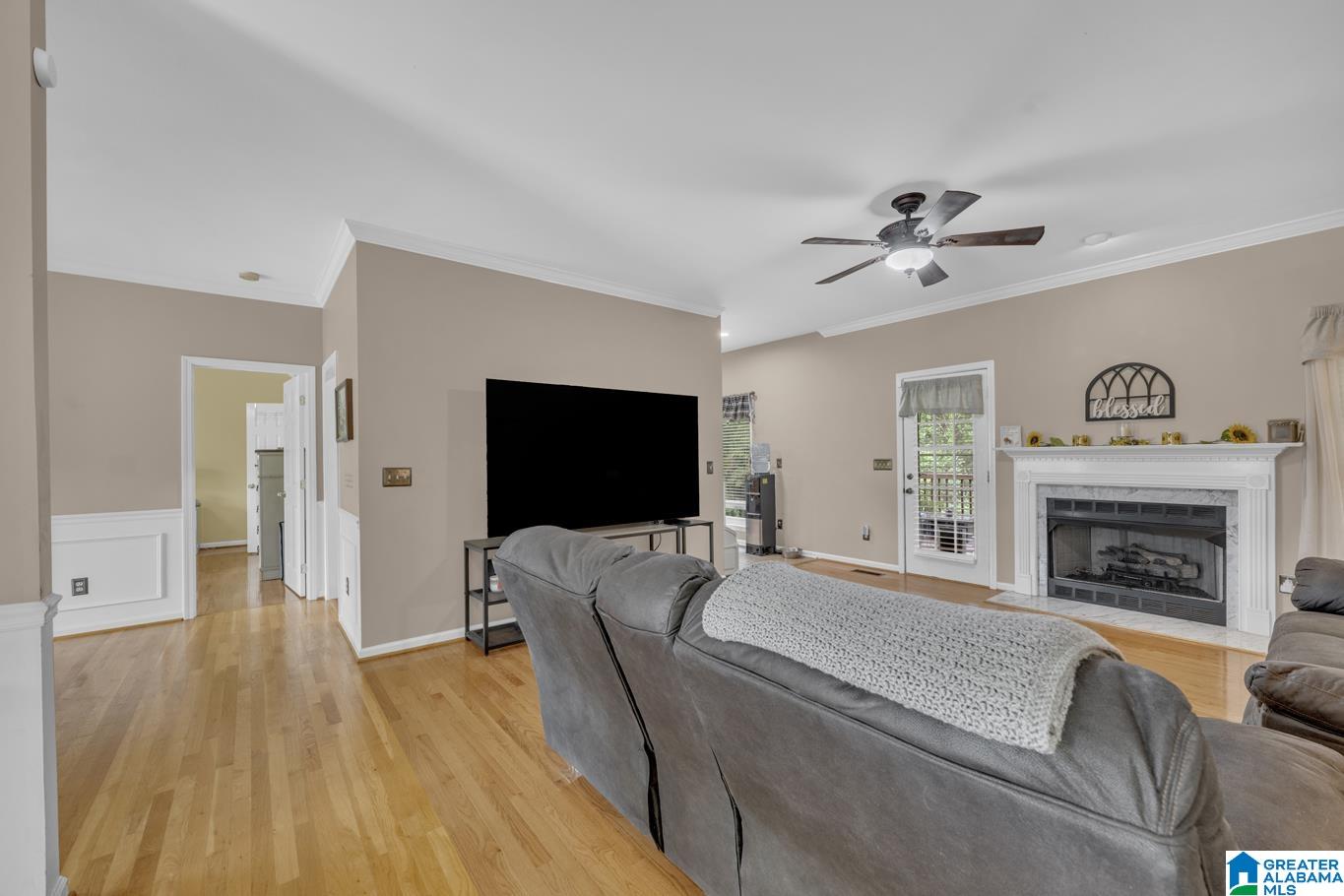 2369 HEMLOCK DRIVE