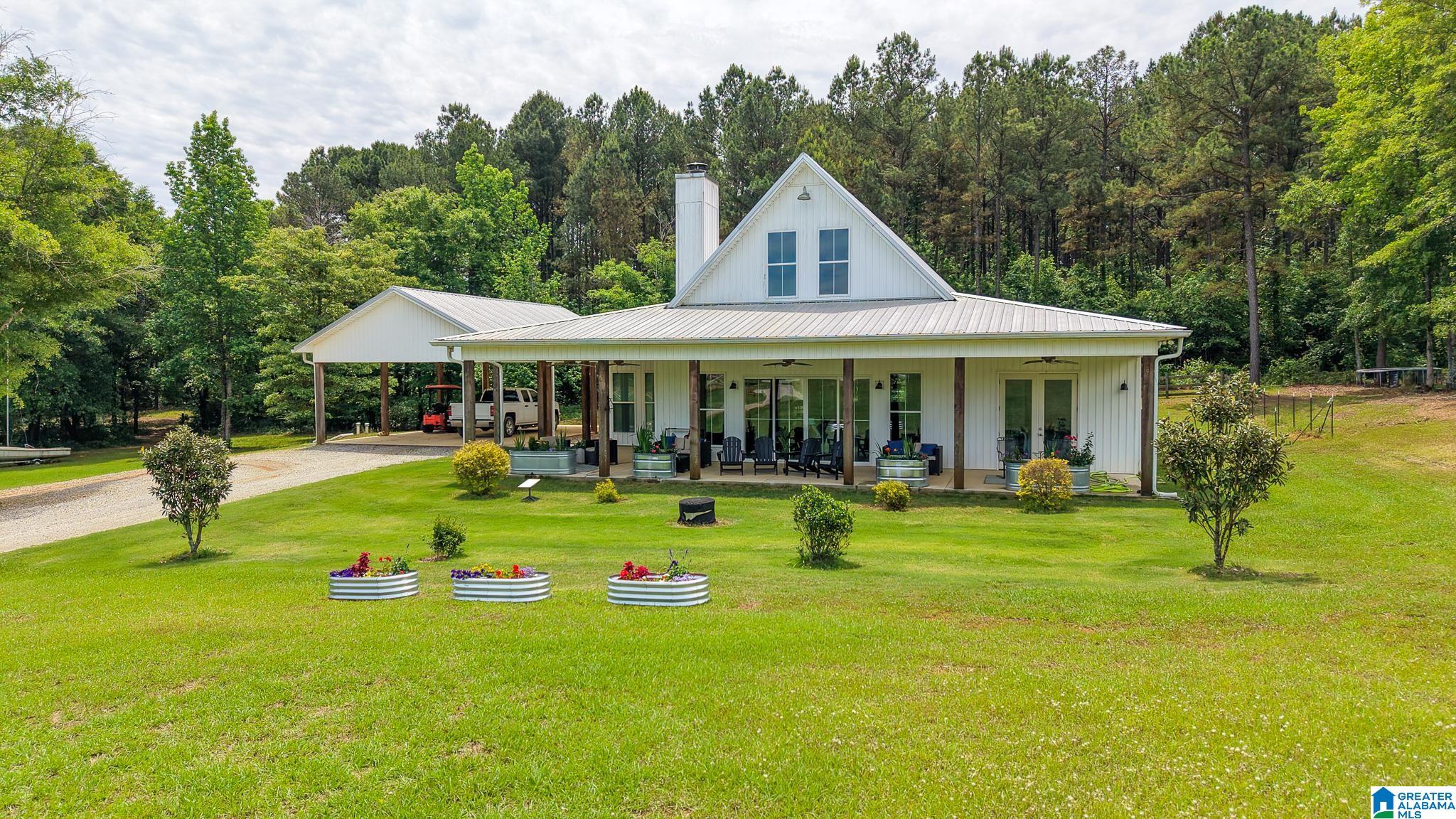11 PINEWELL DRIVE