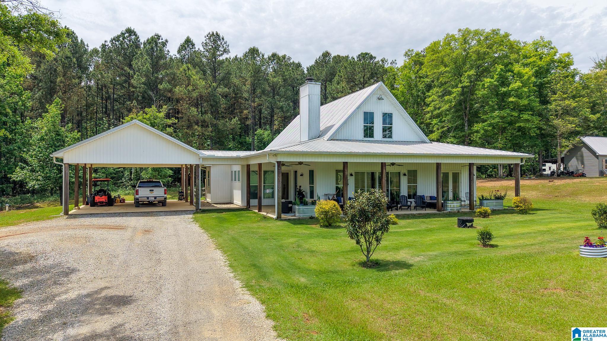 11 PINEWELL DRIVE